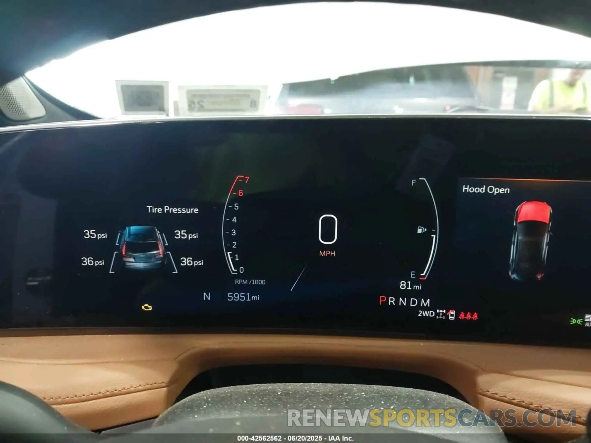 7 Фотография поврежденного автомобиля 1GYFZDR47RF206465 CADILLAC XT4 2024