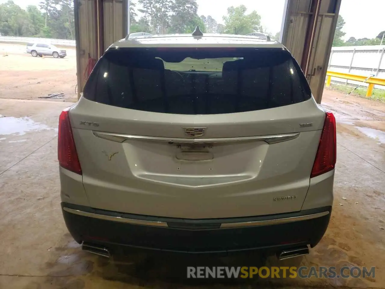 6 Photograph of a damaged car 1GYKNARS1KZ231504 CADILLAC XT5 2019