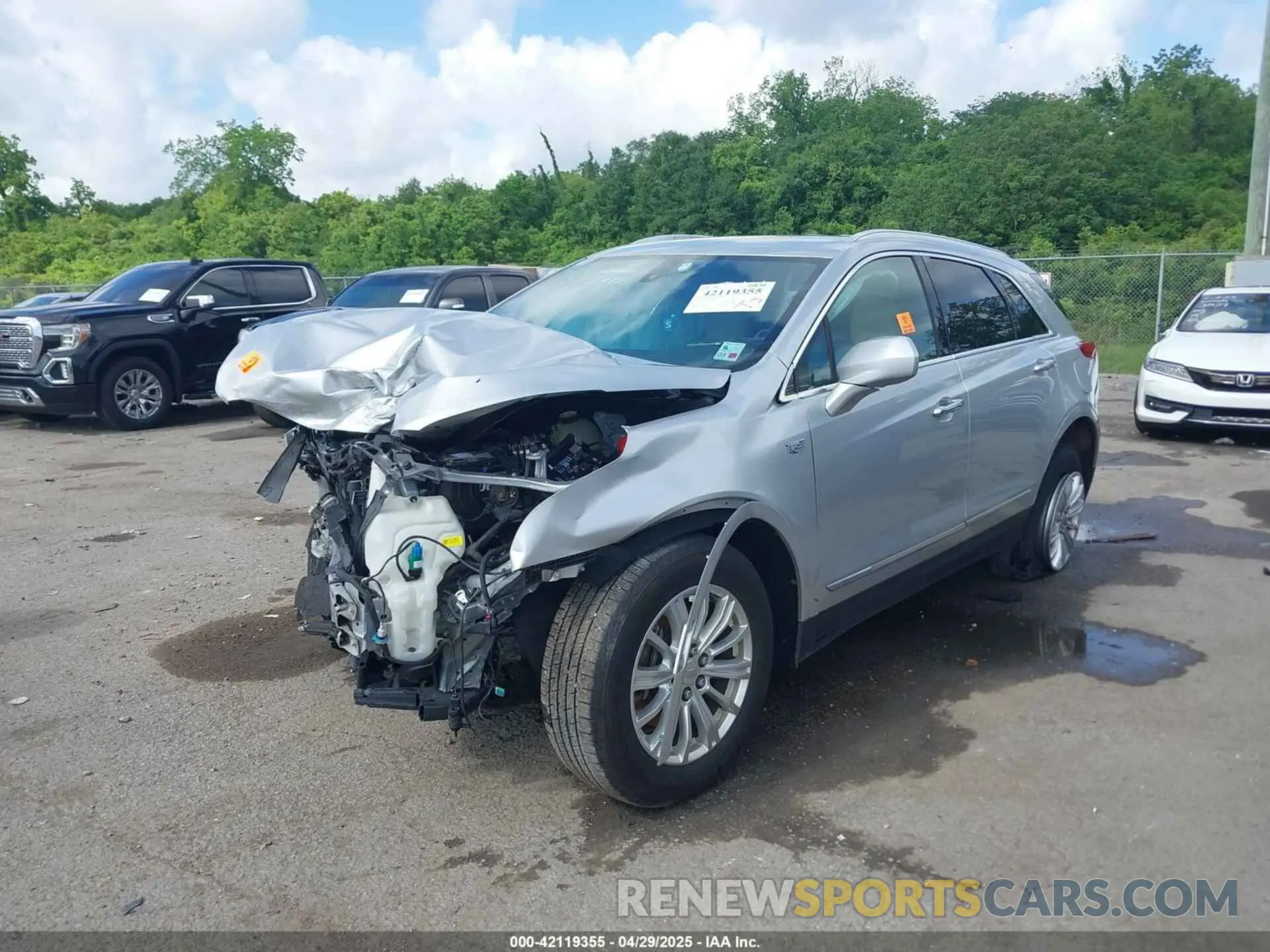 2 Фотография поврежденного автомобиля 1GYKNARS3KZ170088 CADILLAC XT5 2019