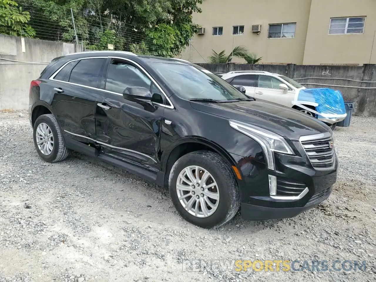4 Photograph of a damaged car 1GYKNARS4KZ113480 CADILLAC XT5 2019