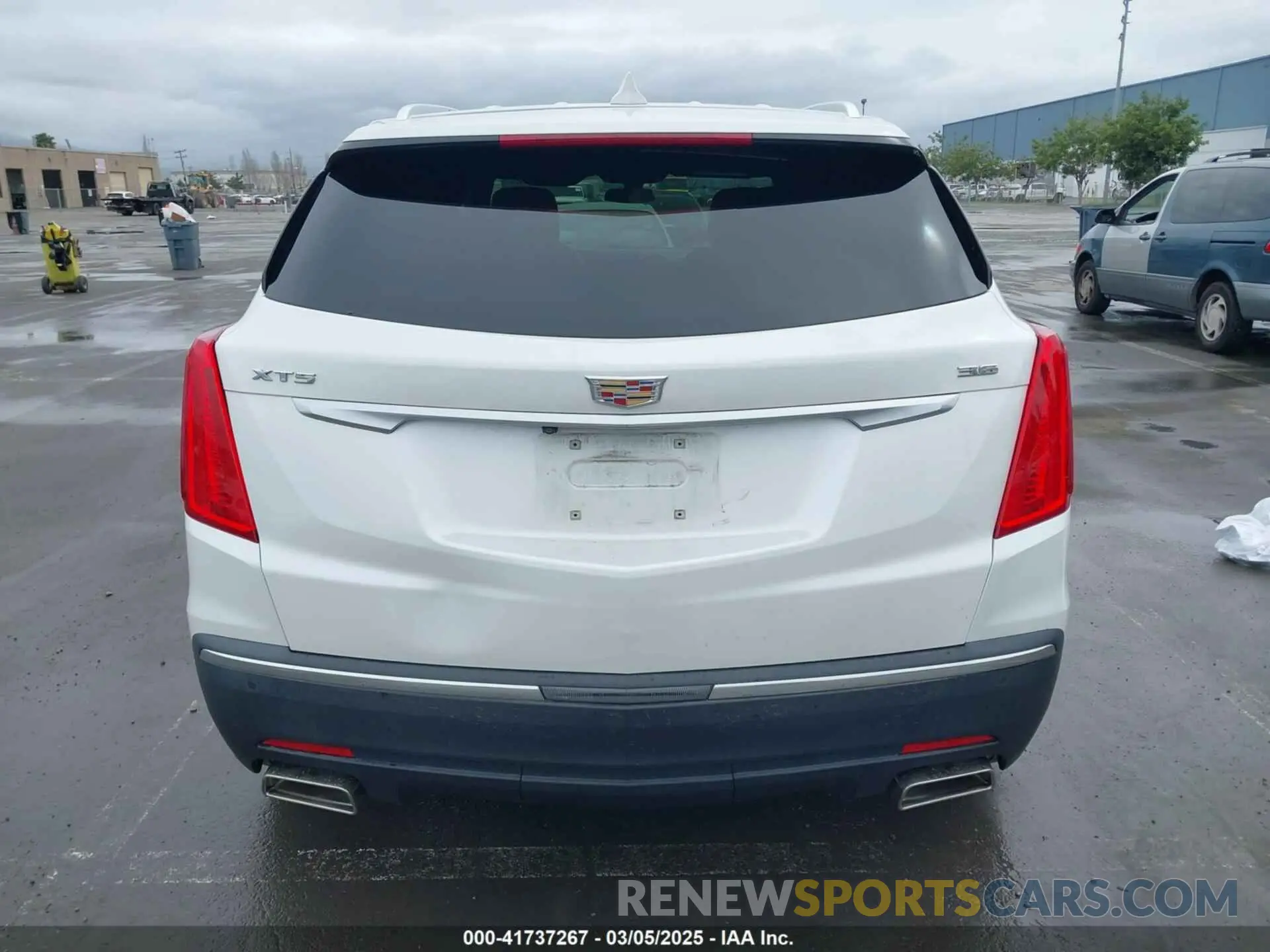 17 Фотография поврежденного автомобиля 1GYKNARS4KZ188857 CADILLAC XT5 2019