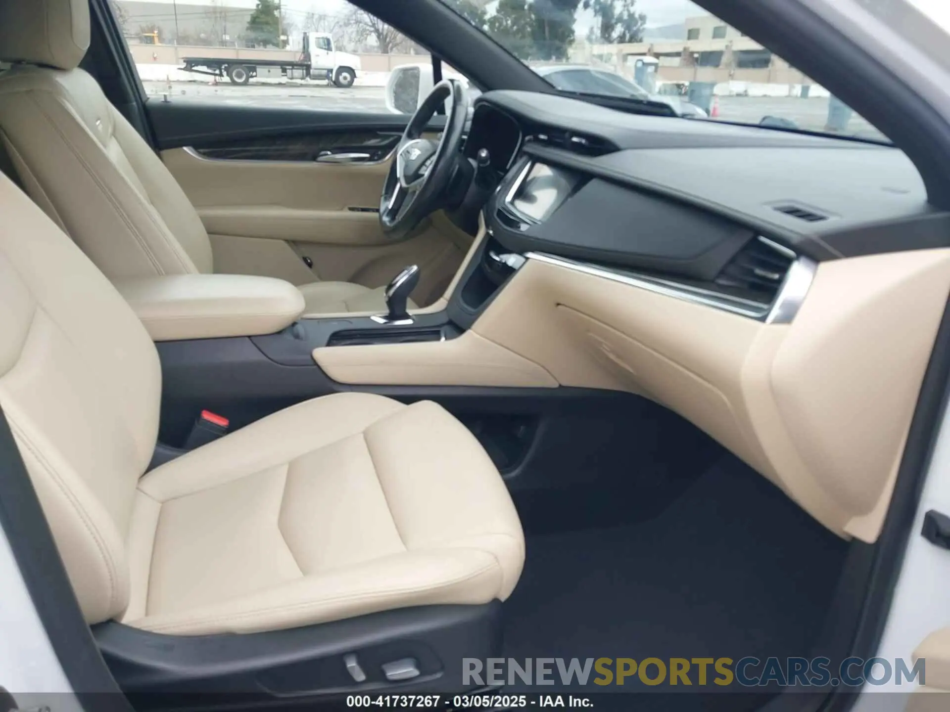 5 Фотография поврежденного автомобиля 1GYKNARS4KZ188857 CADILLAC XT5 2019