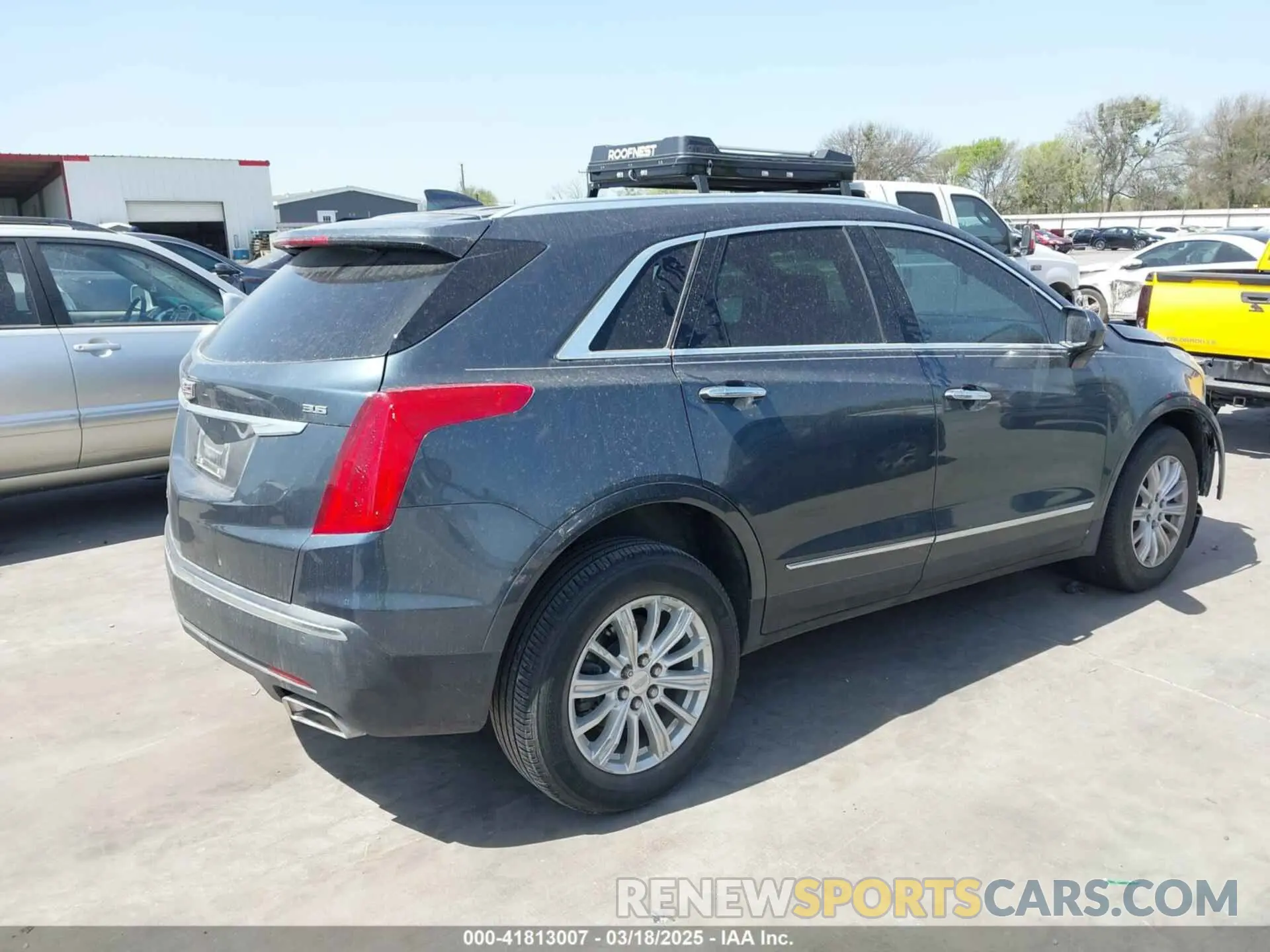 4 Photograph of a damaged car 1GYKNARS5KZ147296 CADILLAC XT5 2019