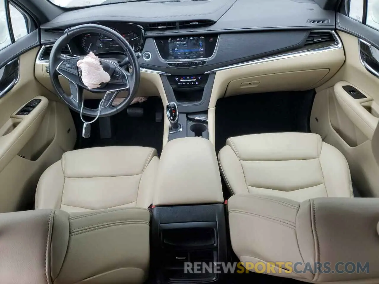 8 Photograph of a damaged car 1GYKNARS5KZ215029 CADILLAC XT5 2019