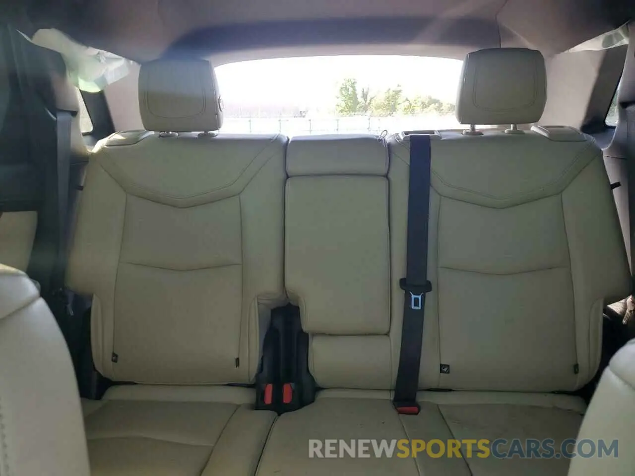 10 Фотография поврежденного автомобиля 1GYKNARS8KZ218927 CADILLAC XT5 2019