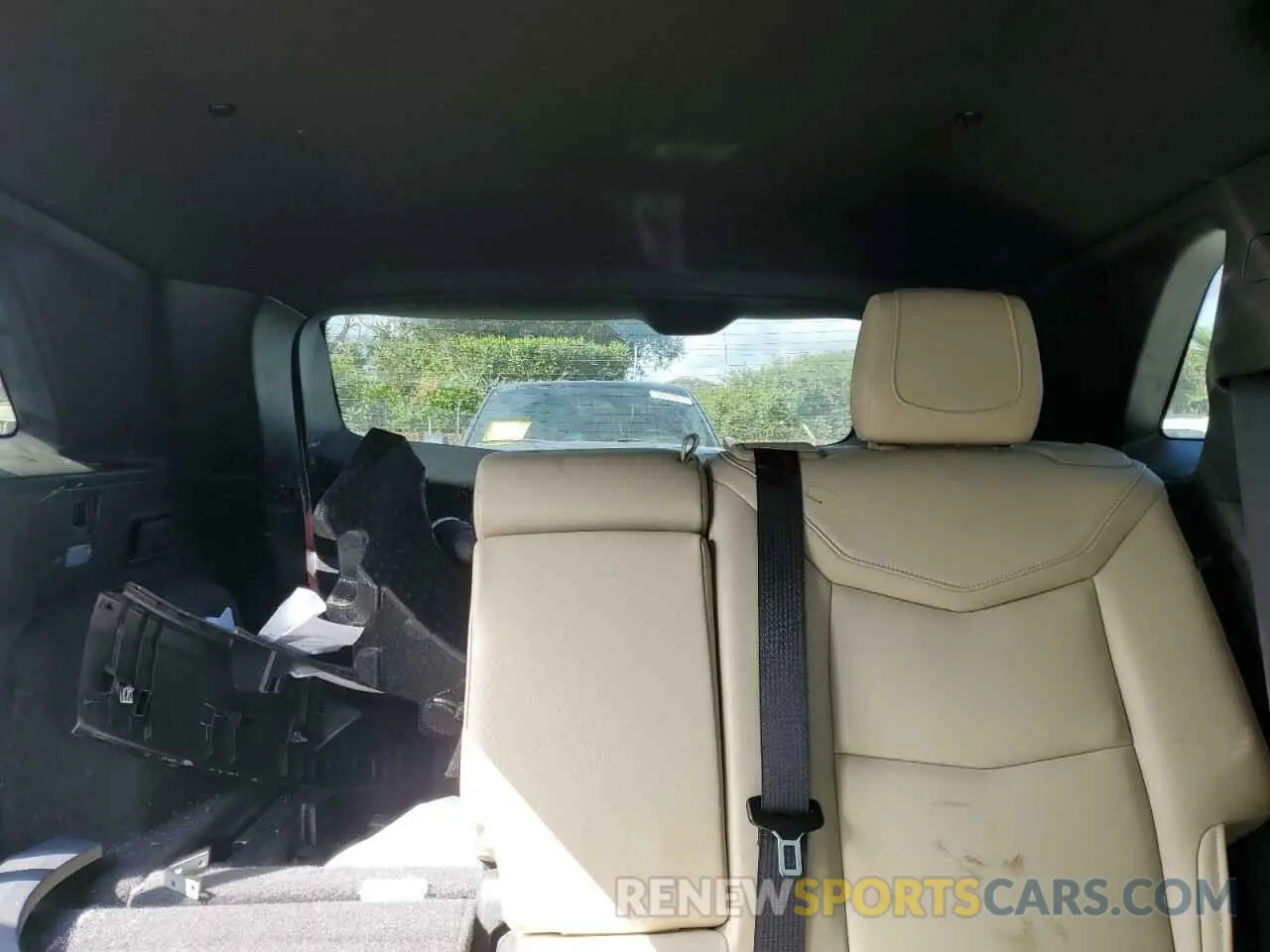 10 Фотография поврежденного автомобиля 1GYKNARS8KZ236067 CADILLAC XT5 2019