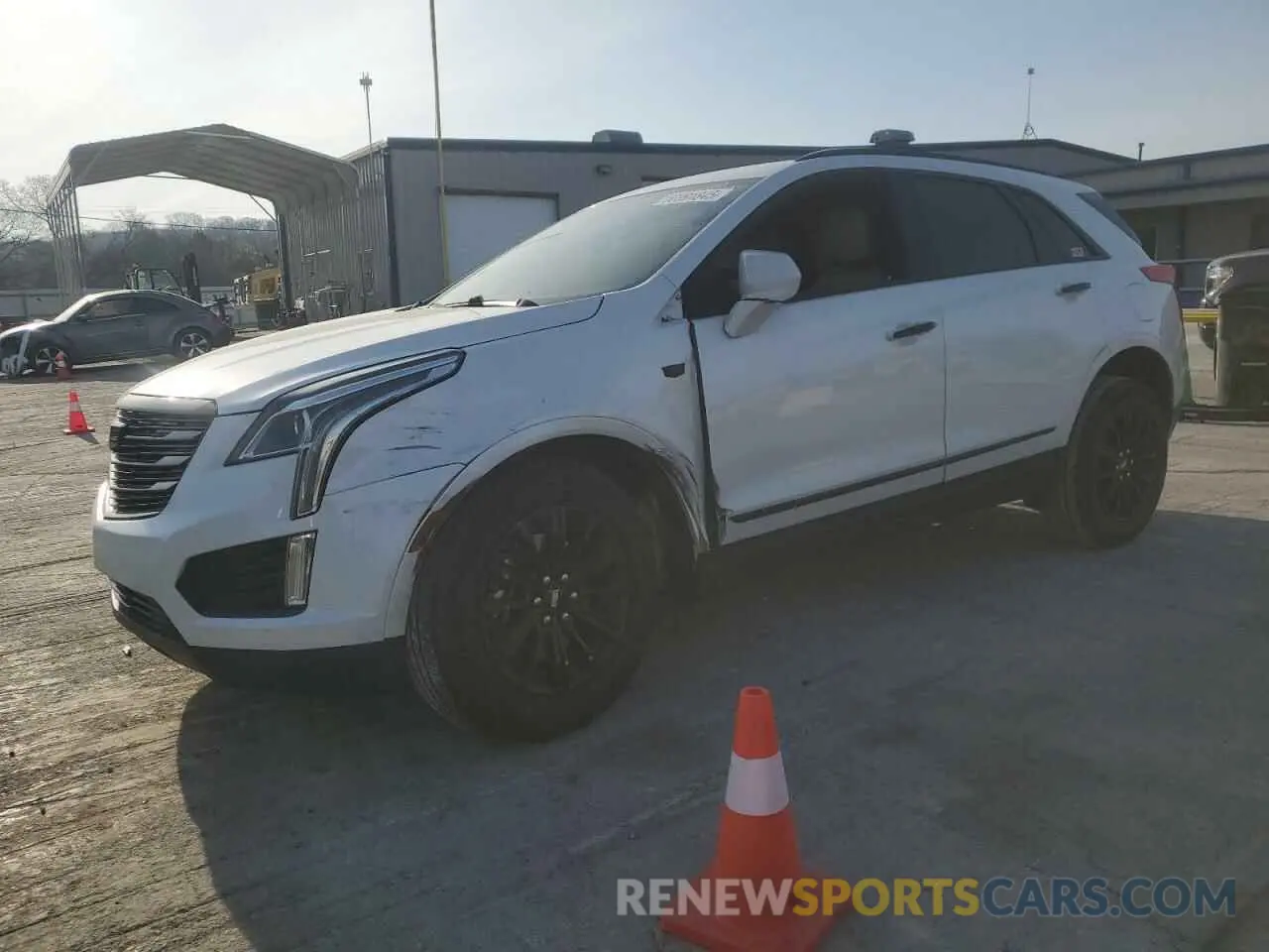 1 Photograph of a damaged car 1GYKNARSXKZ101883 CADILLAC XT5 2019