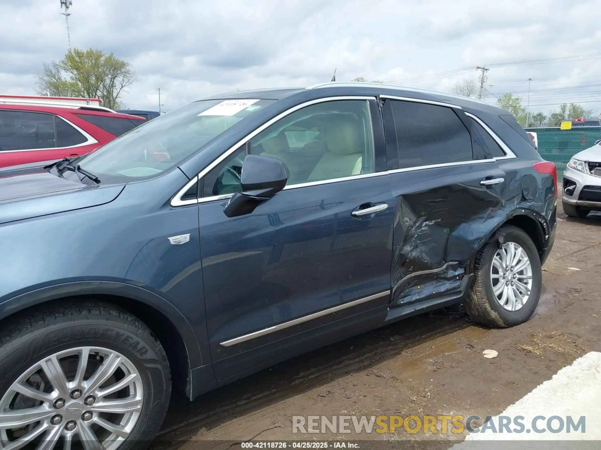 6 Фотография поврежденного автомобиля 1GYKNBRS0KZ198372 CADILLAC XT5 2019