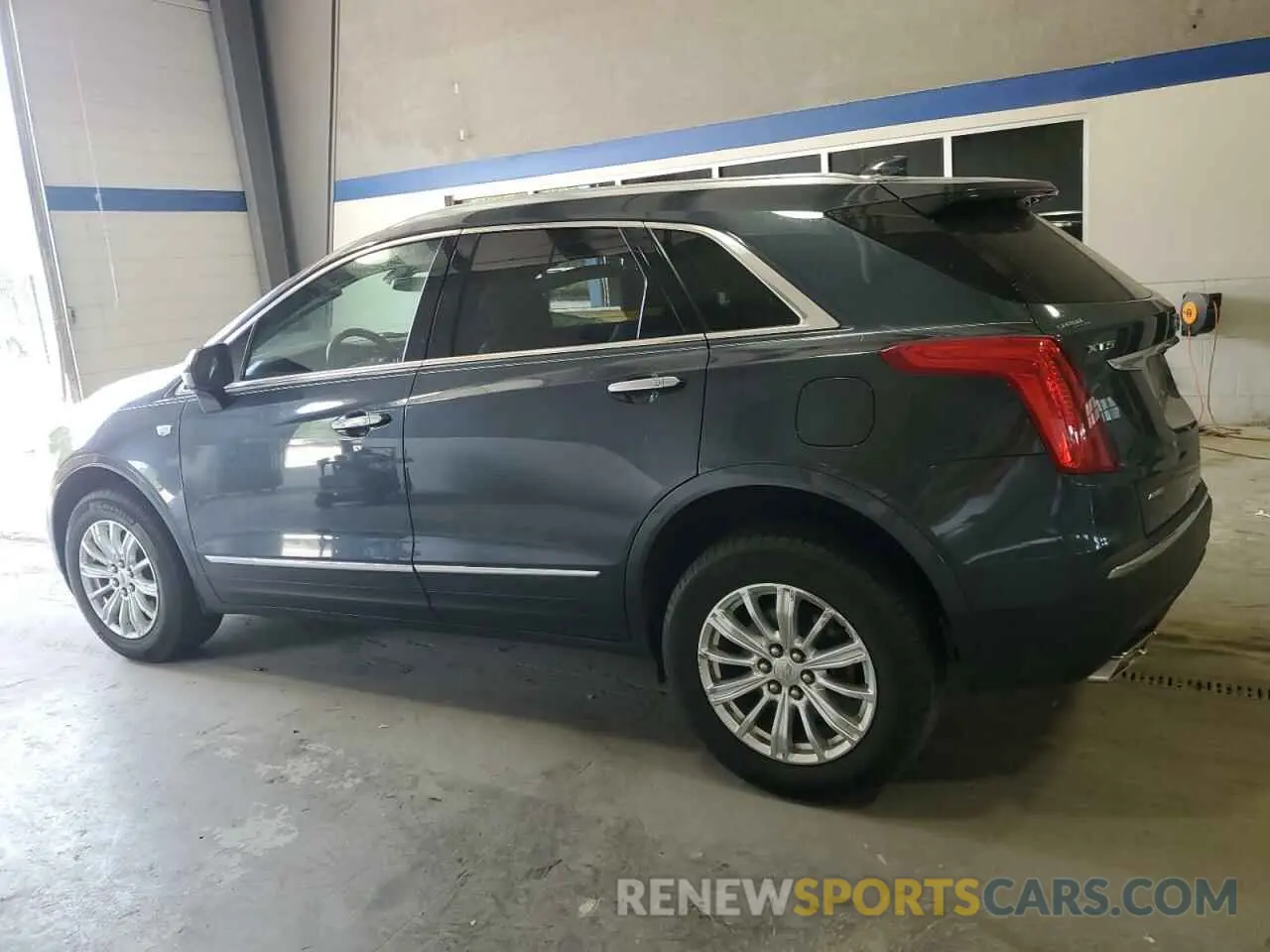 2 Фотография поврежденного автомобиля 1GYKNBRS1KZ161279 CADILLAC XT5 2019