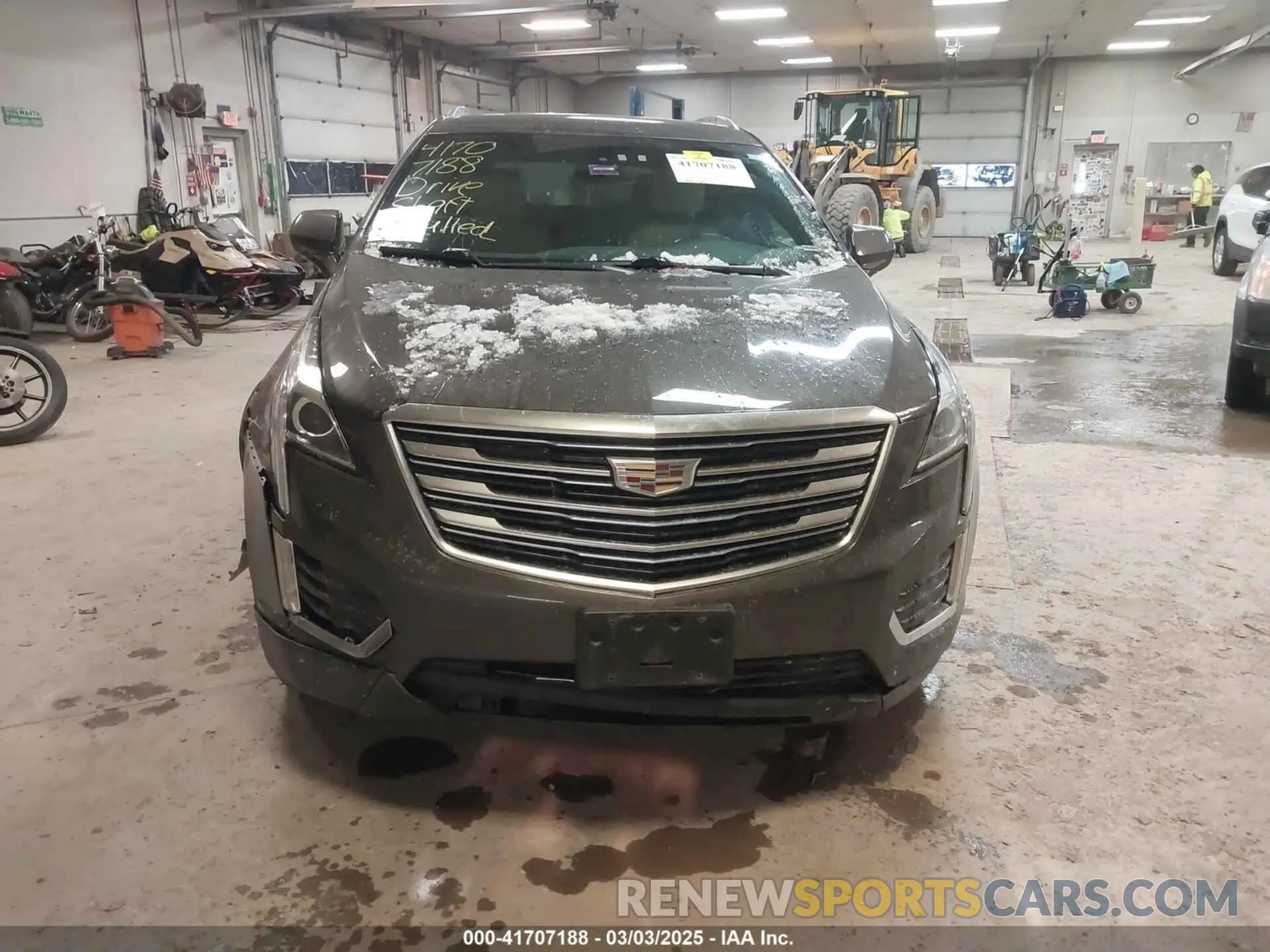 13 Фотография поврежденного автомобиля 1GYKNBRS6KZ199736 CADILLAC XT5 2019