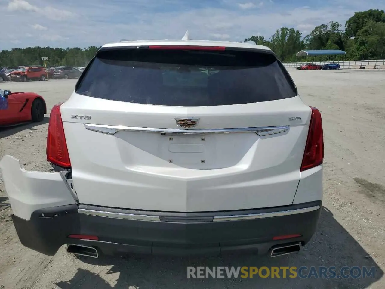 6 Photograph of a damaged car 1GYKNCRS0KZ250069 CADILLAC XT5 2019