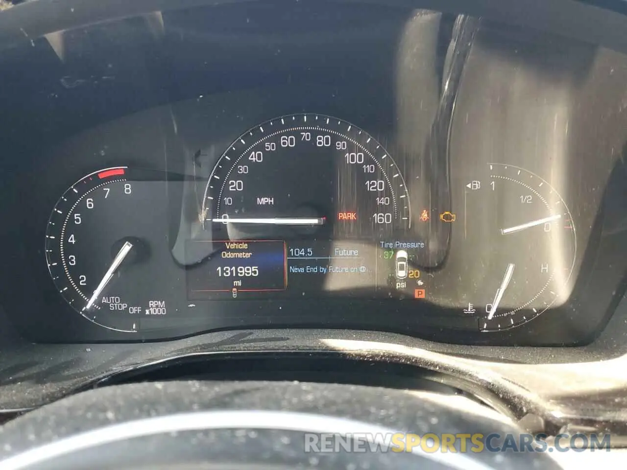 9 Фотография поврежденного автомобиля 1GYKNCRS1KZ131818 CADILLAC XT5 2019