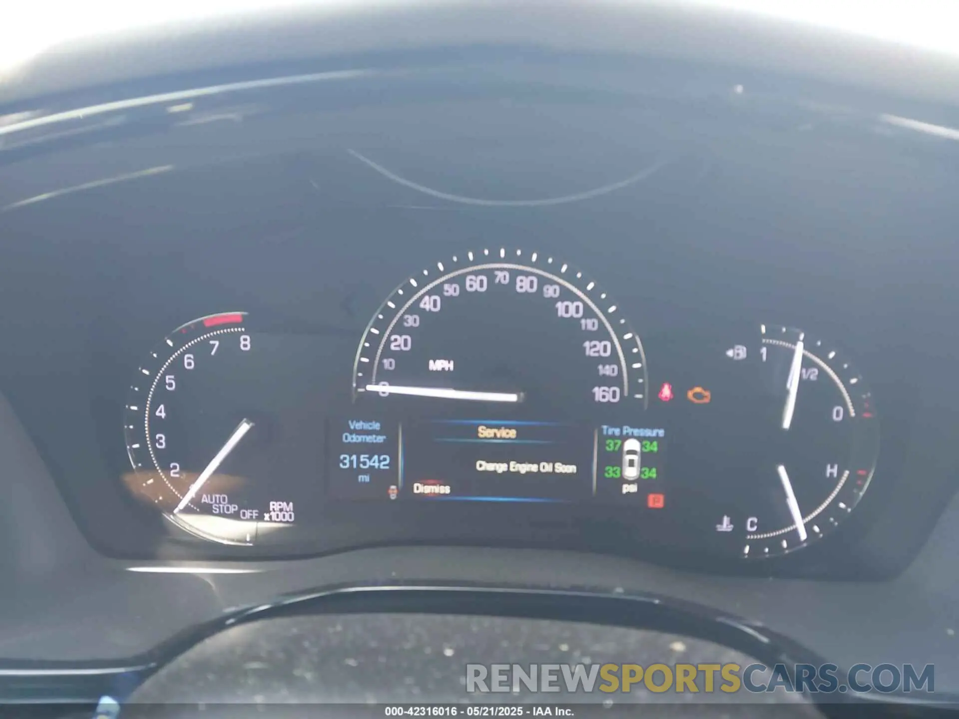7 Фотография поврежденного автомобиля 1GYKNCRS2KZ150054 CADILLAC XT5 2019