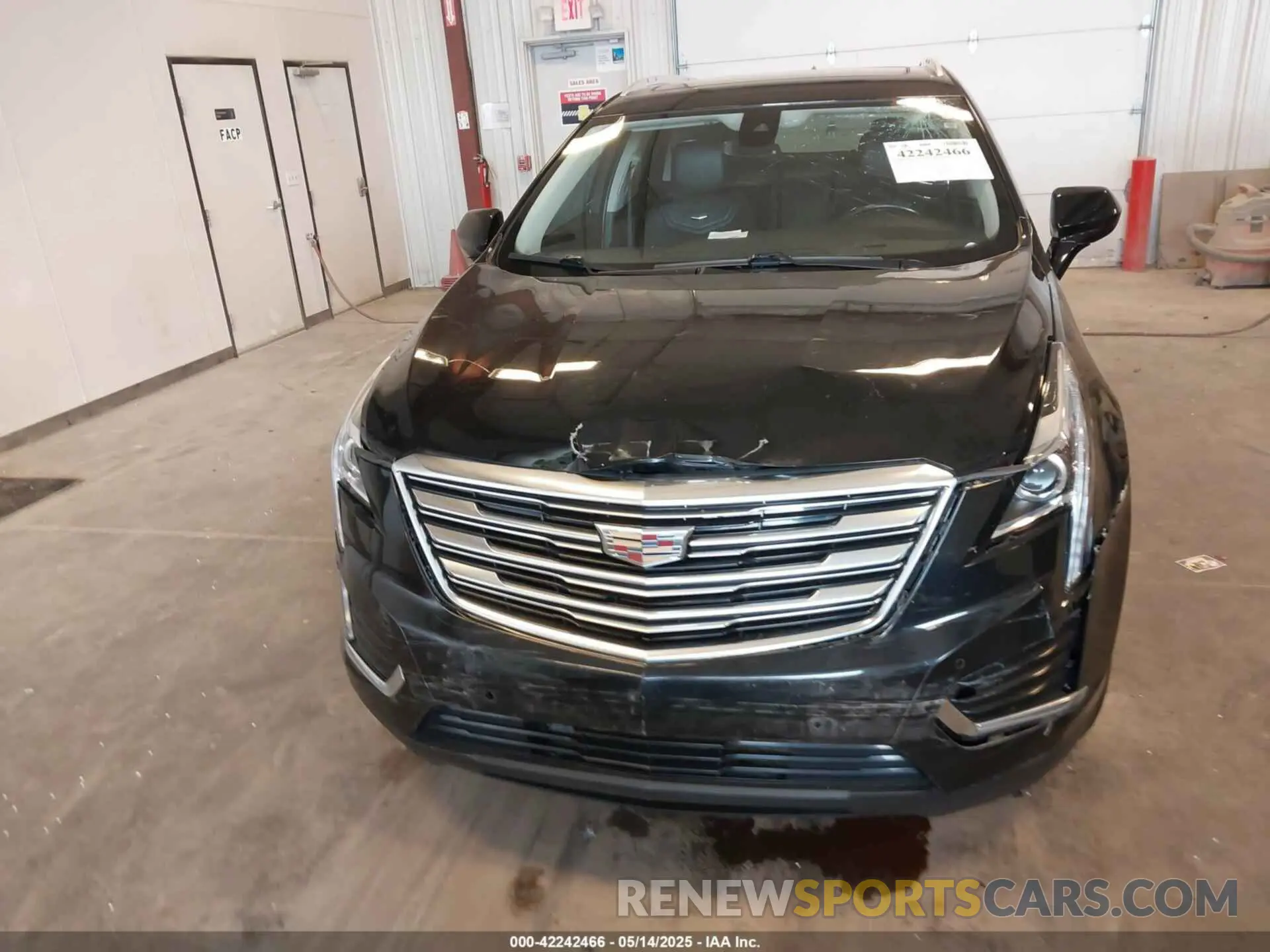 6 Photograph of a damaged car 1GYKNCRS2KZ197052 CADILLAC XT5 2019