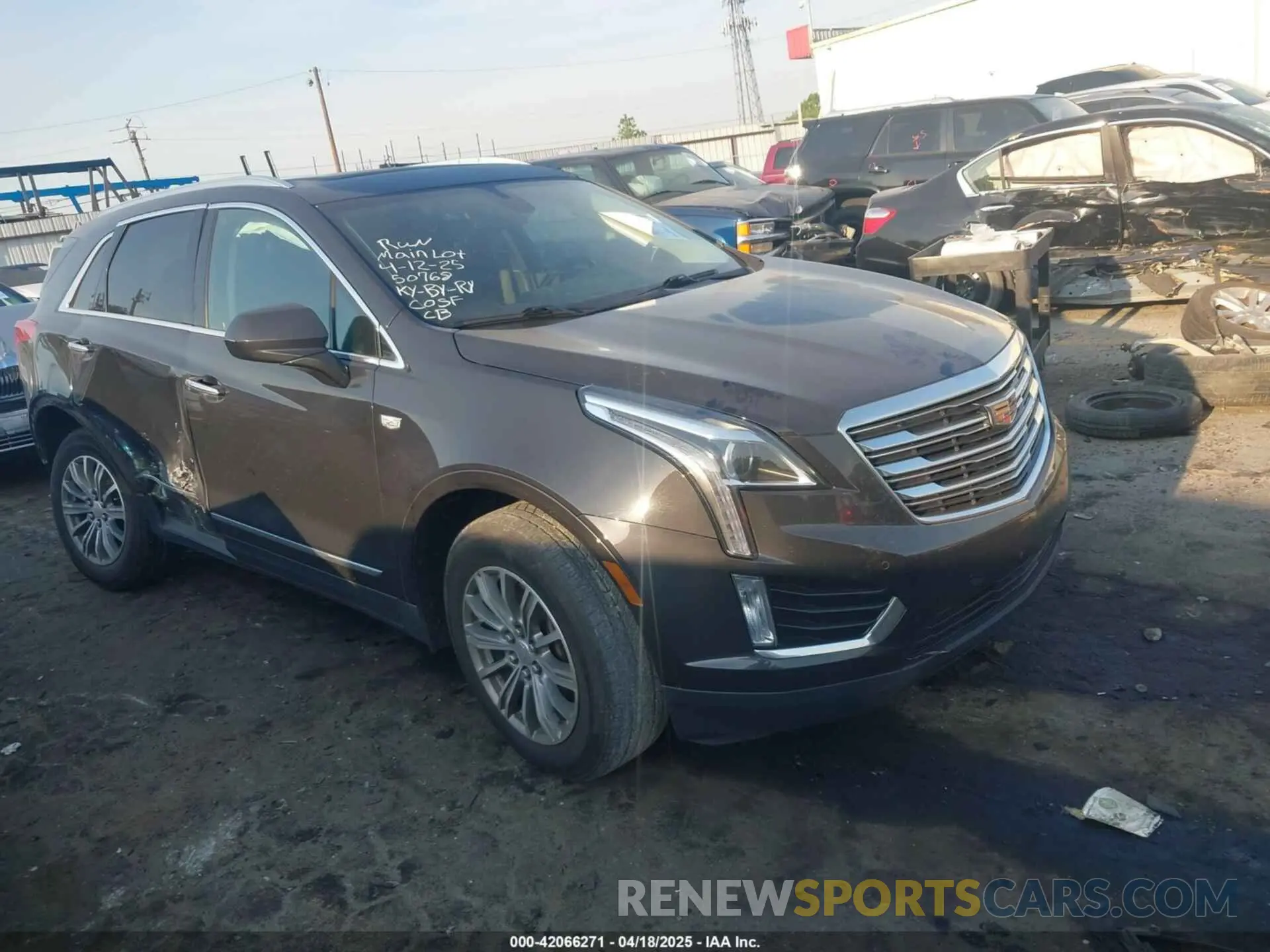 1 Photograph of a damaged car 1GYKNCRS2KZ251207 CADILLAC XT5 2019