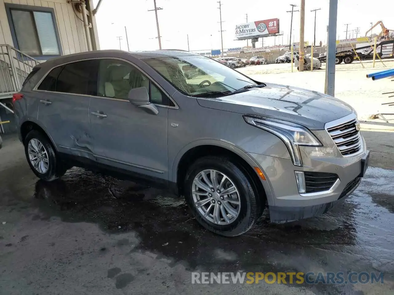 4 Photograph of a damaged car 1GYKNCRS4KZ221304 CADILLAC XT5 2019