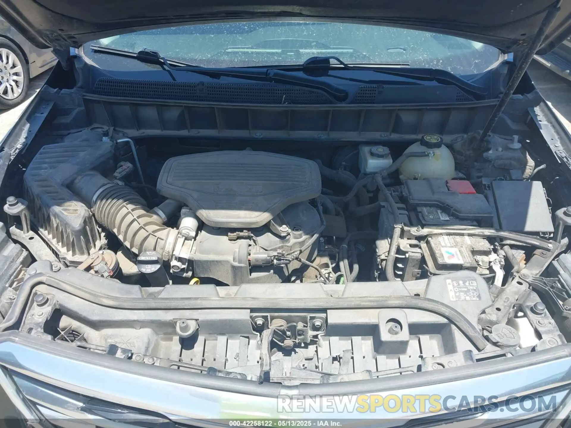10 Photograph of a damaged car 1GYKNCRS7KZ119625 CADILLAC XT5 2019