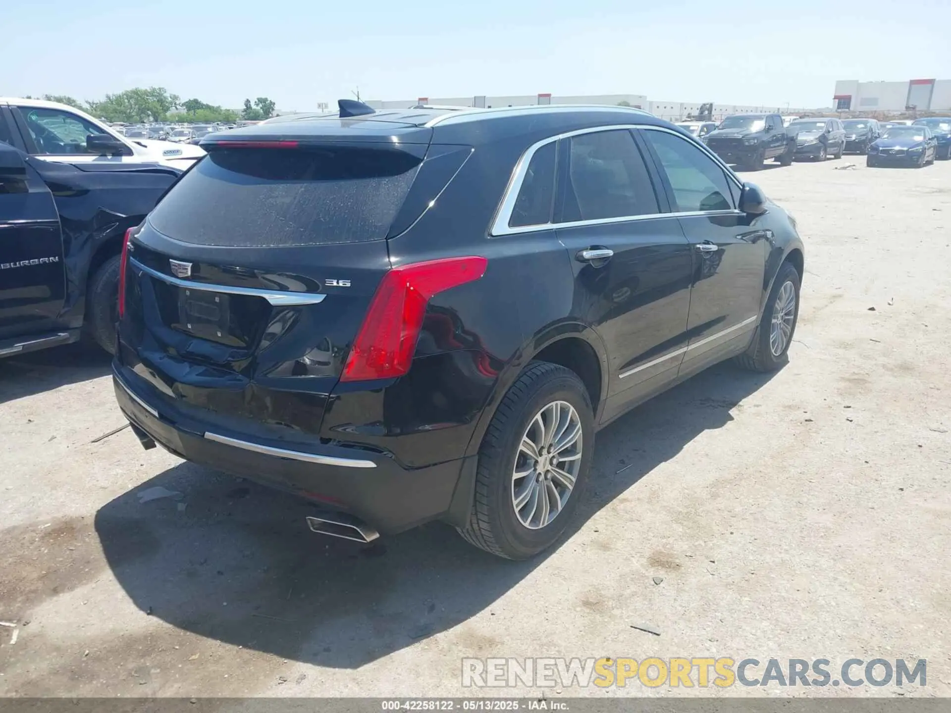 4 Photograph of a damaged car 1GYKNCRS7KZ119625 CADILLAC XT5 2019