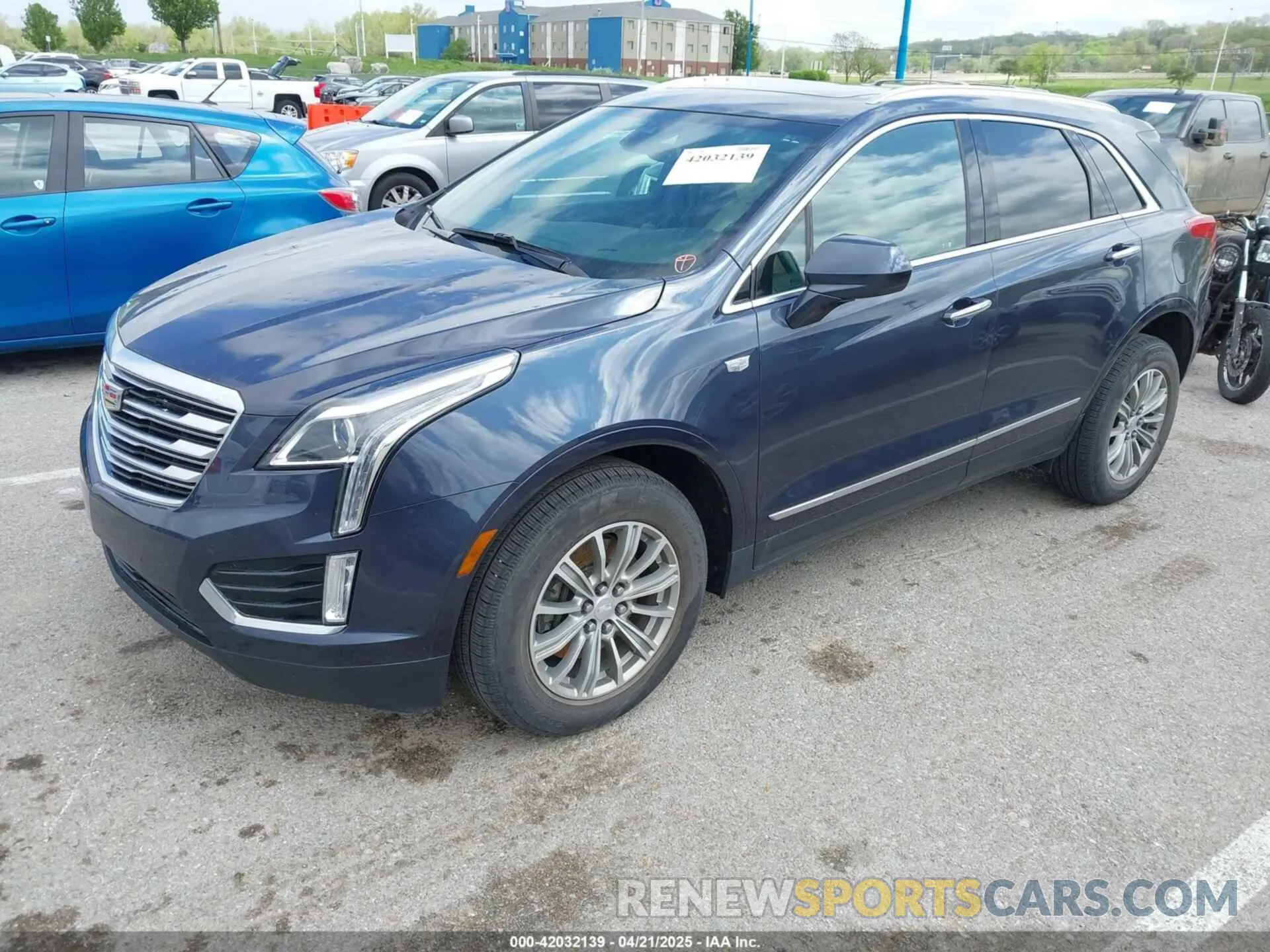 2 Фотография поврежденного автомобиля 1GYKNCRS7KZ199542 CADILLAC XT5 2019