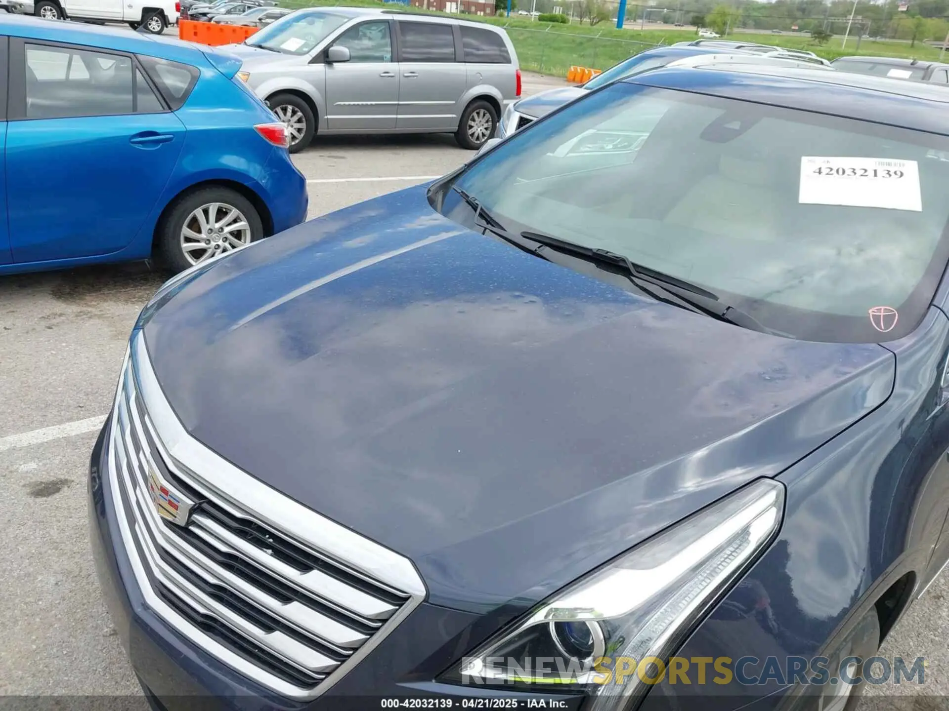 6 Фотография поврежденного автомобиля 1GYKNCRS7KZ199542 CADILLAC XT5 2019