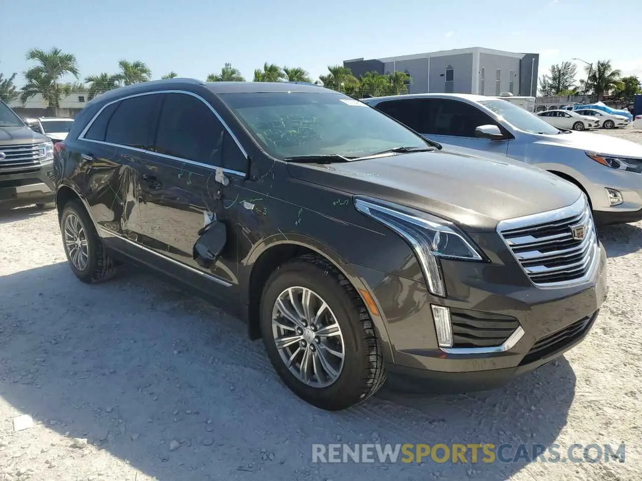 4 Photograph of a damaged car 1GYKNCRS7KZ221202 CADILLAC XT5 2019