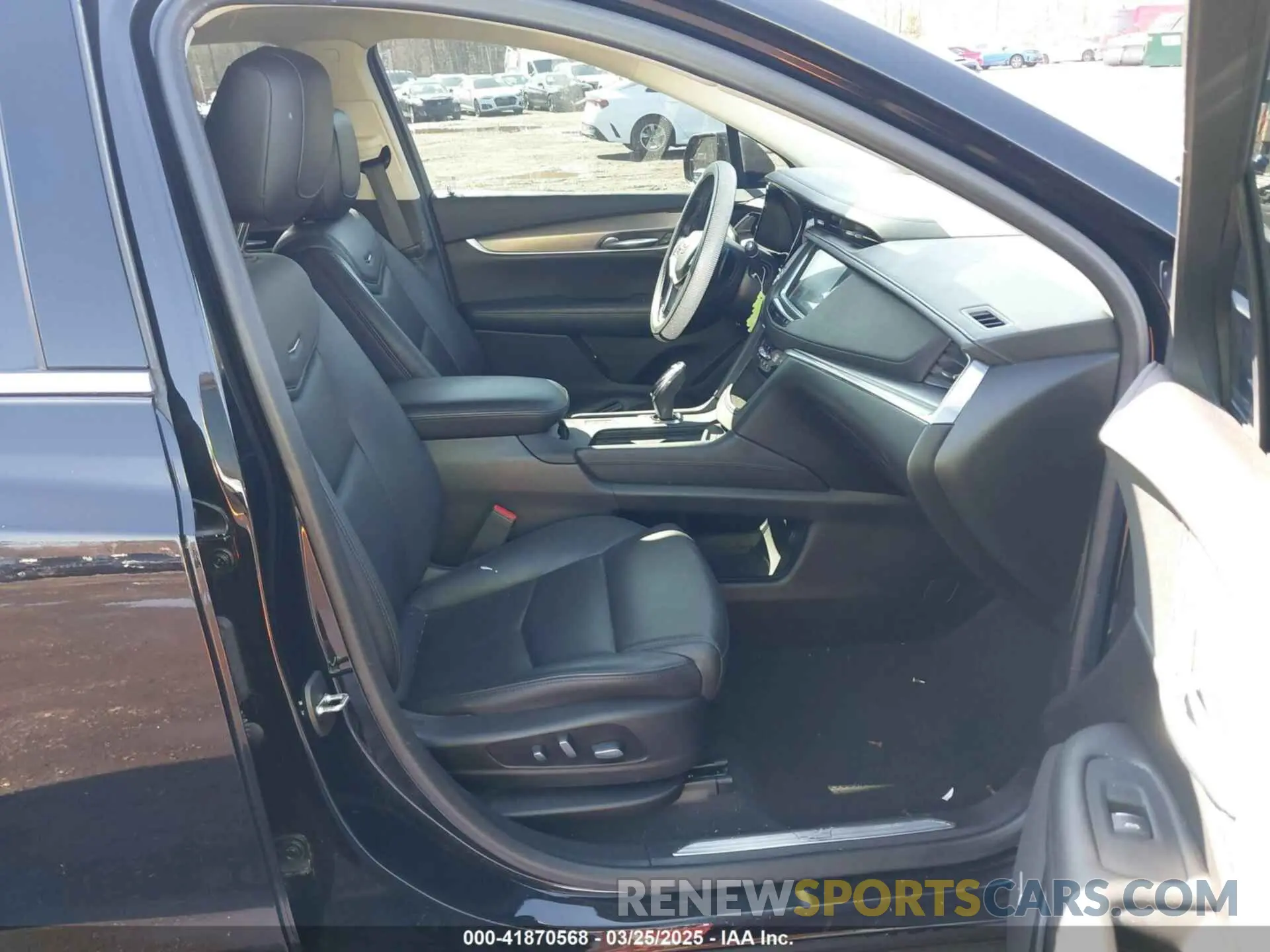 5 Photograph of a damaged car 1GYKNDRS0KZ219247 CADILLAC XT5 2019