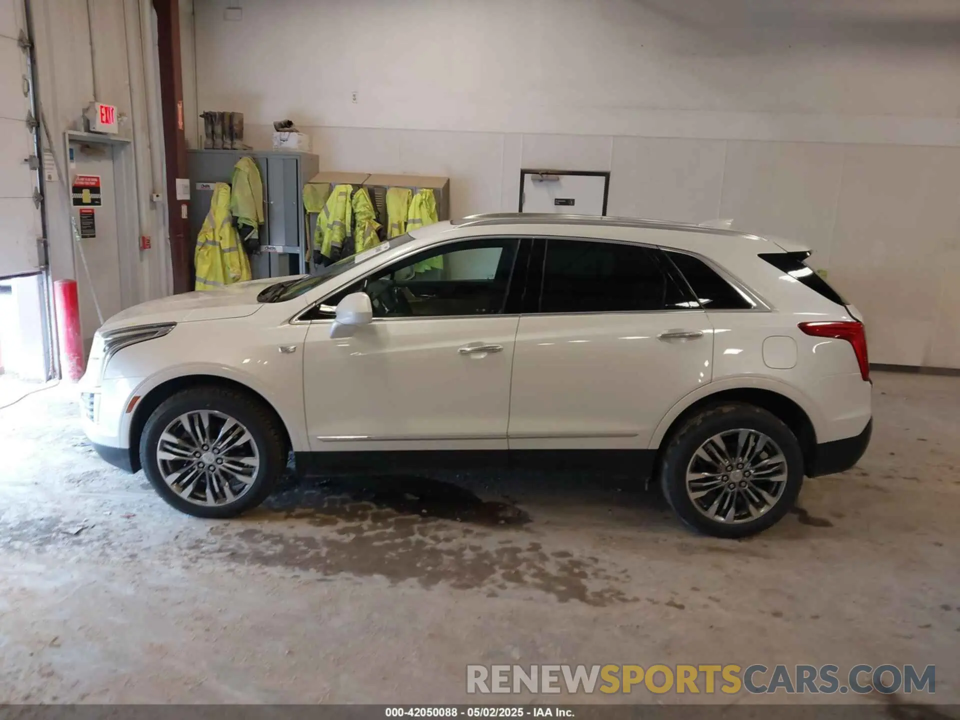 14 Фотография поврежденного автомобиля 1GYKNDRS3KZ149162 CADILLAC XT5 2019
