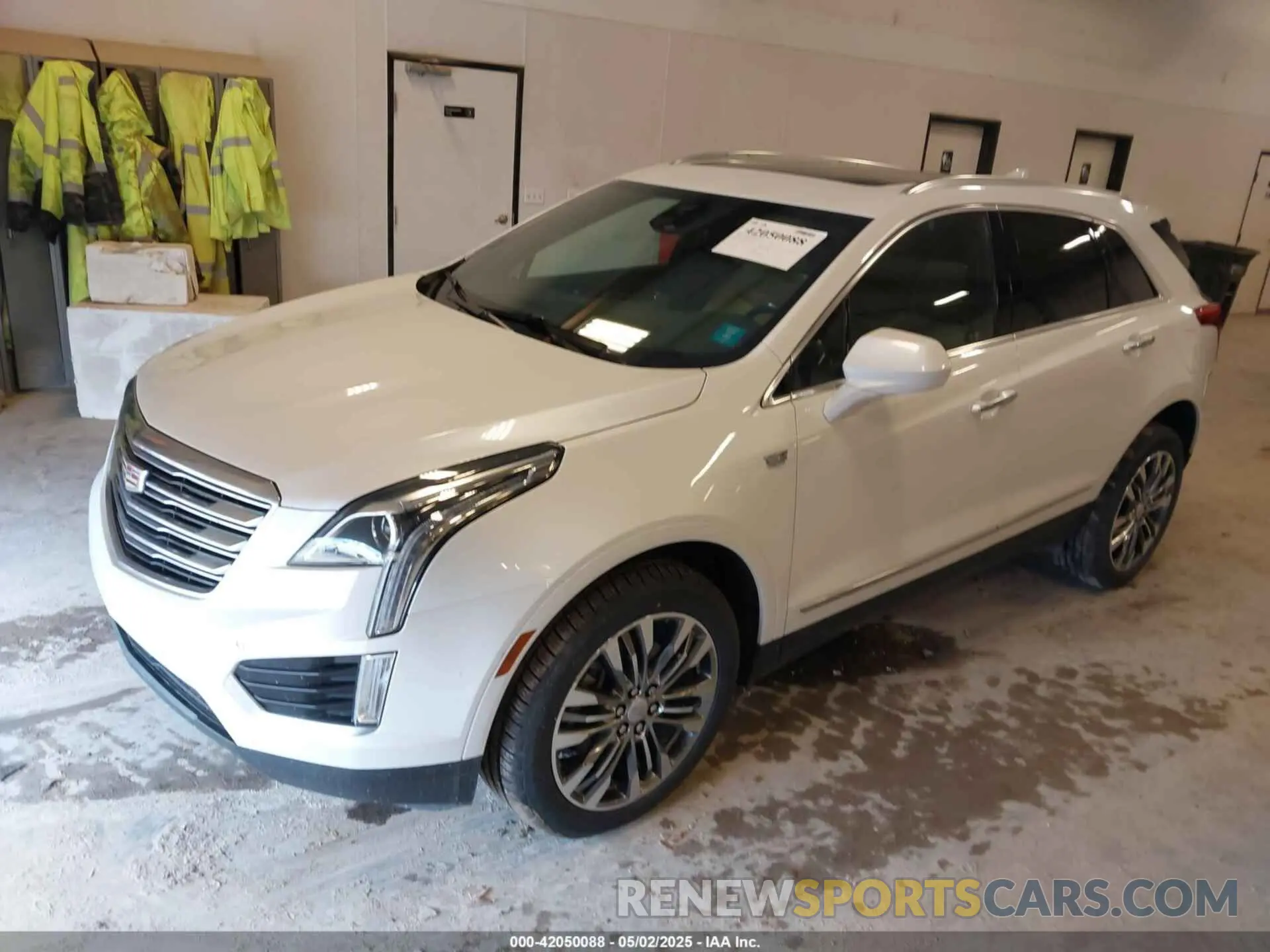 2 Фотография поврежденного автомобиля 1GYKNDRS3KZ149162 CADILLAC XT5 2019