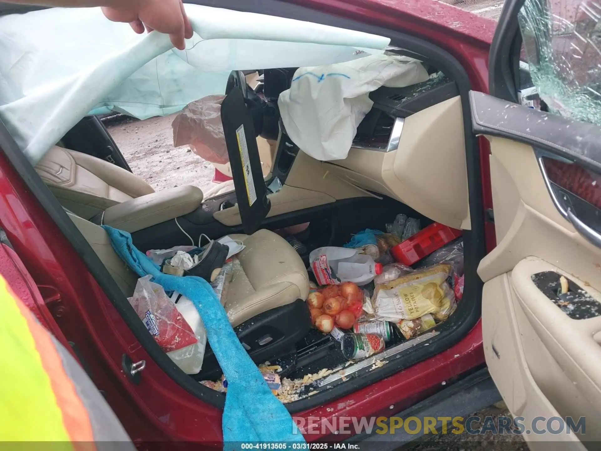 5 Photograph of a damaged car 1GYKNDRS4KZ156024 CADILLAC XT5 2019