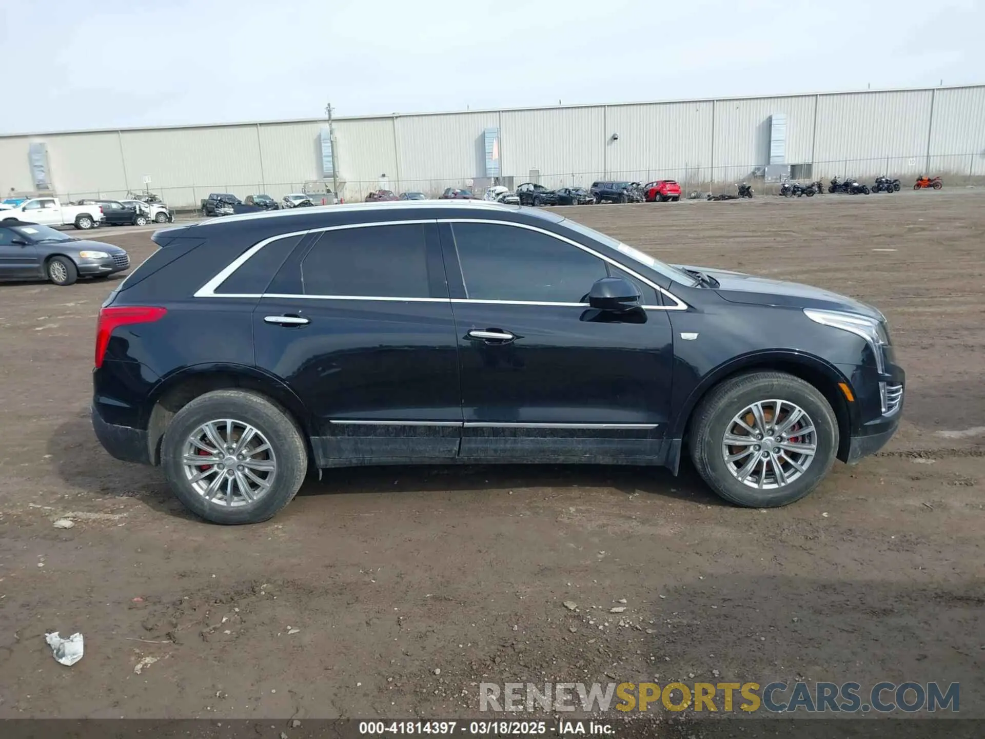 13 Фотография поврежденного автомобиля 1GYKNDRS5KZ172975 CADILLAC XT5 2019