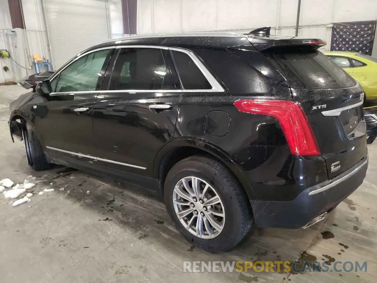 2 Photograph of a damaged car 1GYKNDRS5KZ299872 CADILLAC XT5 2019