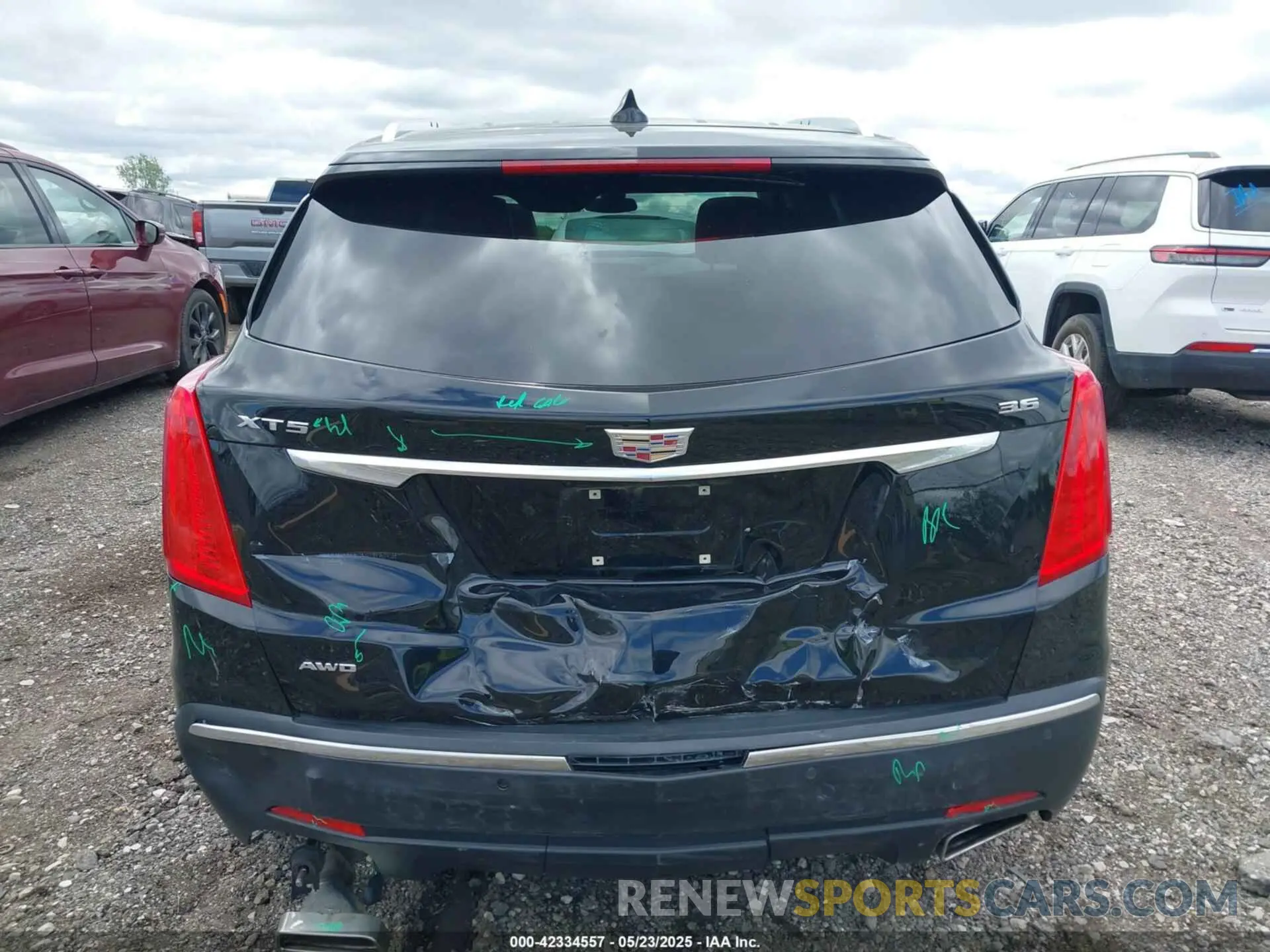 17 Фотография поврежденного автомобиля 1GYKNDRS6KZ107892 CADILLAC XT5 2019