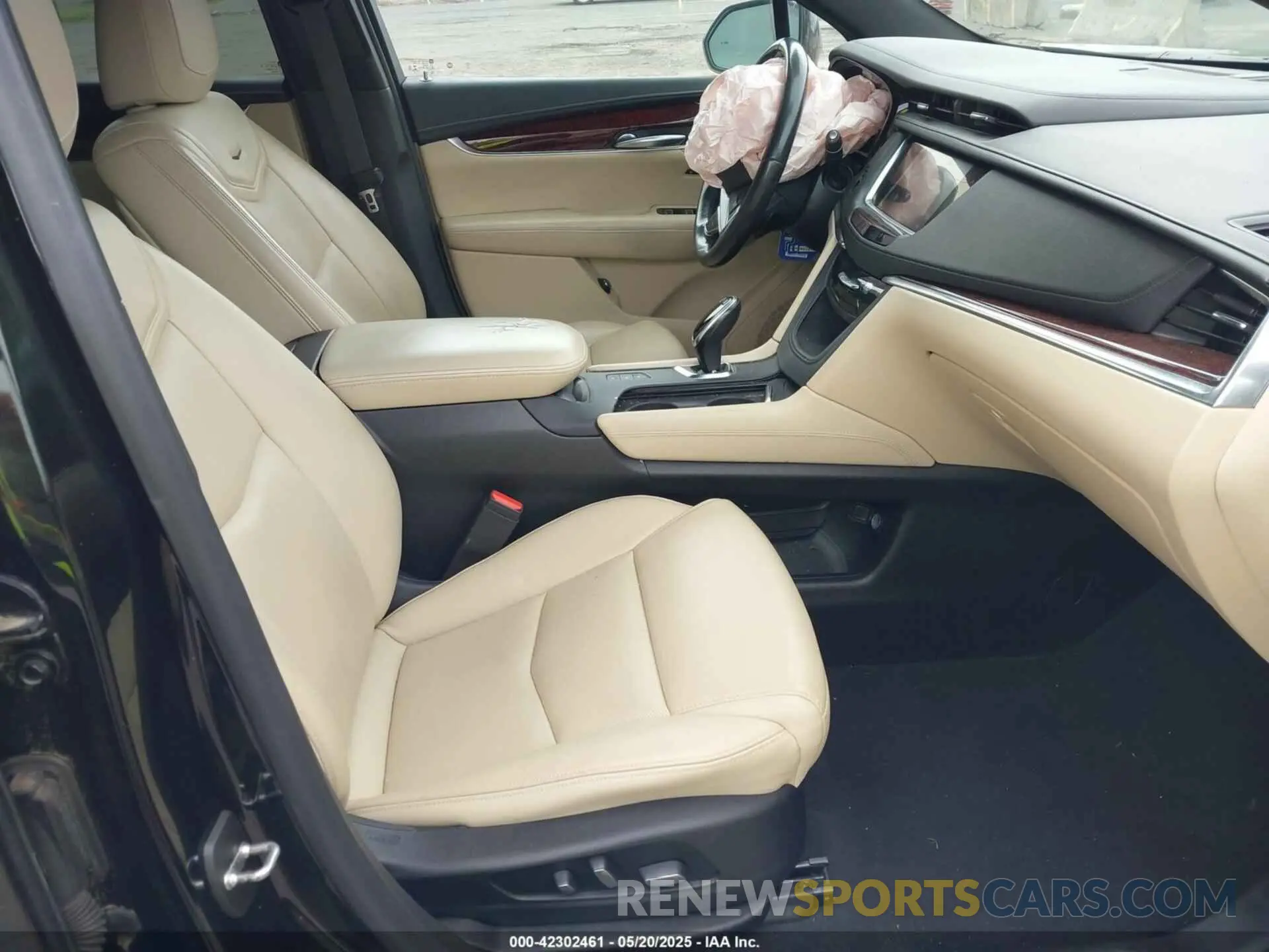 5 Photograph of a damaged car 1GYKNDRS7KZ253296 CADILLAC XT5 2019