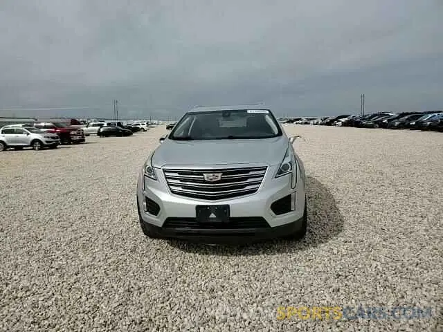 11 Photograph of a damaged car 1GYKNDRS9KZ121480 CADILLAC XT5 2019