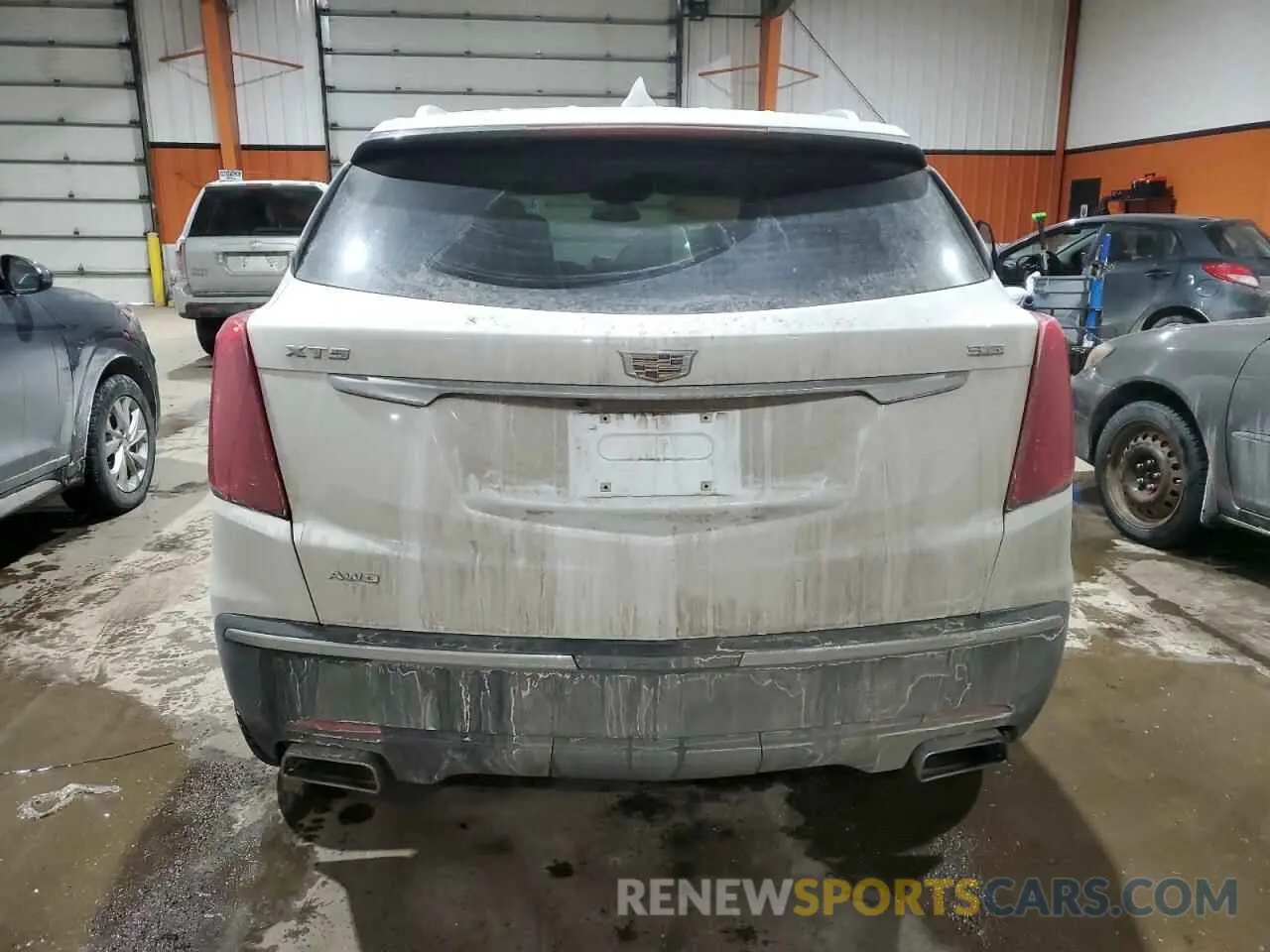 6 Photograph of a damaged car 1GYKNDRSXKZ238002 CADILLAC XT5 2019