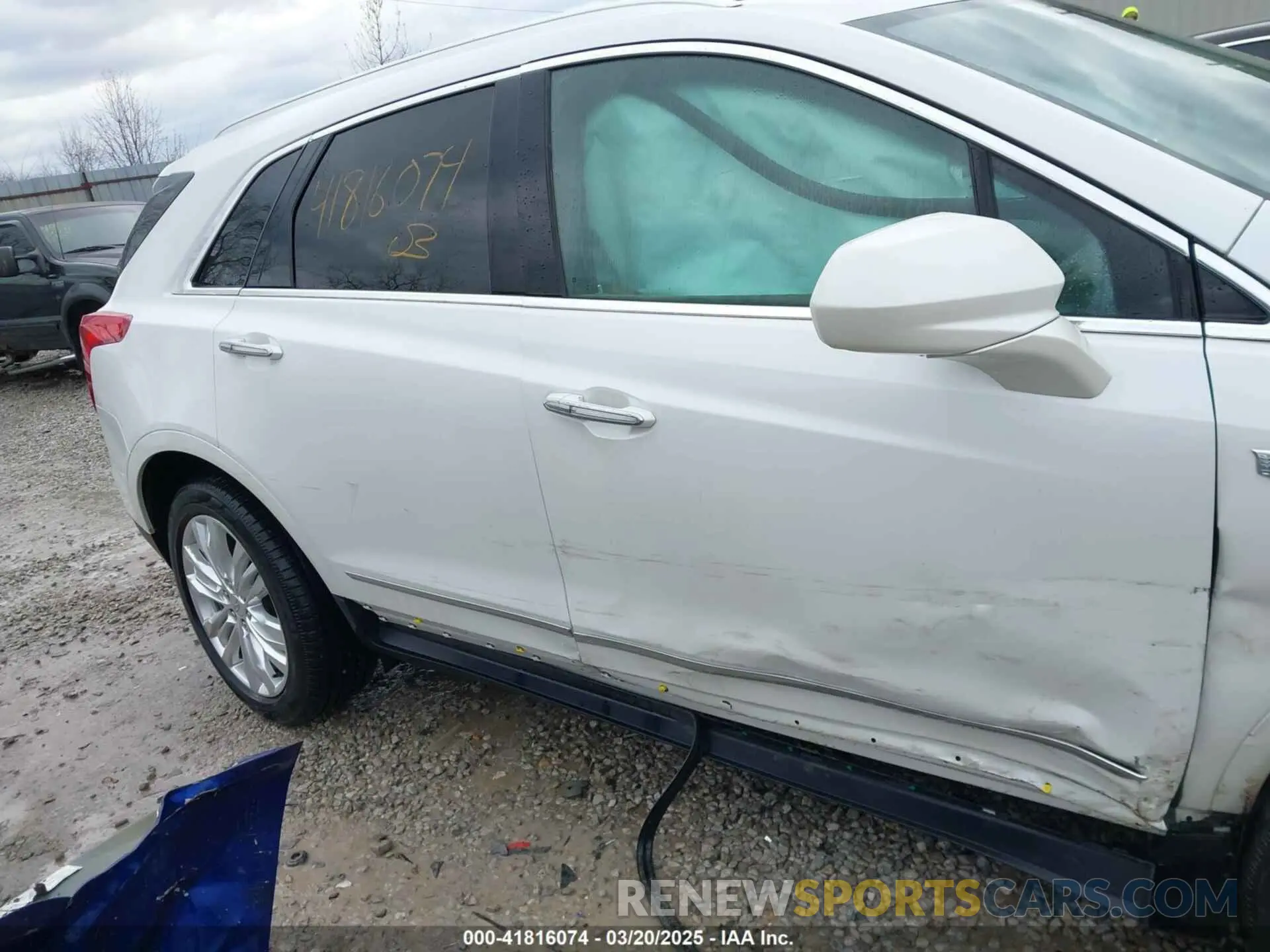 13 Фотография поврежденного автомобиля 1GYKNERS1KZ290754 CADILLAC XT5 2019