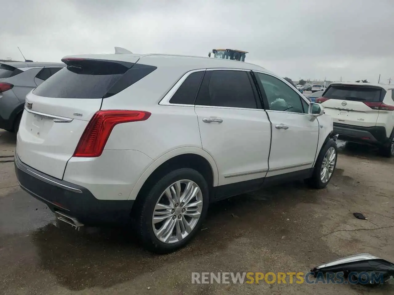 3 Фотография поврежденного автомобиля 1GYKNERS4KZ124535 CADILLAC XT5 2019