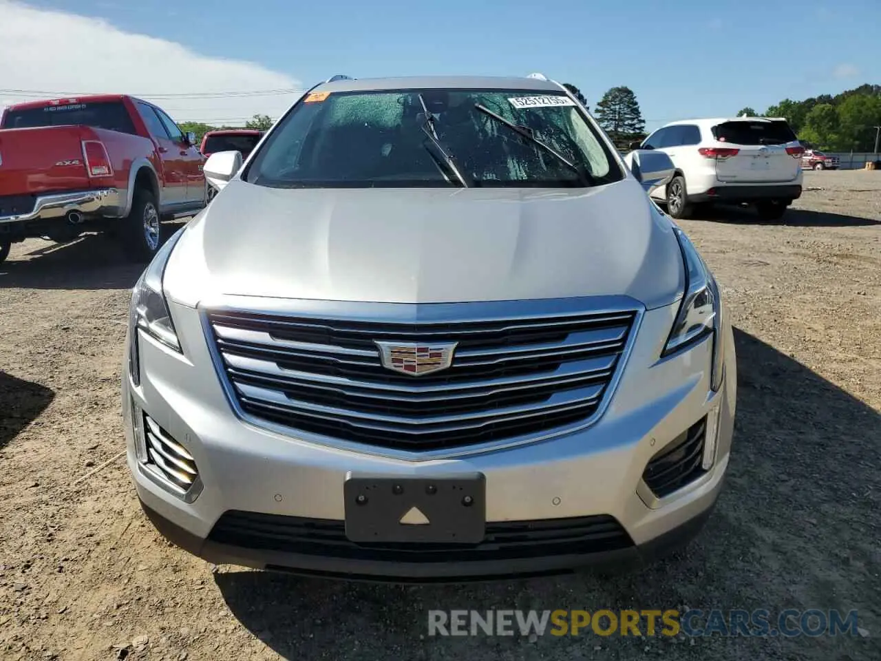 5 Photograph of a damaged car 1GYKNERS5KZ235627 CADILLAC XT5 2019