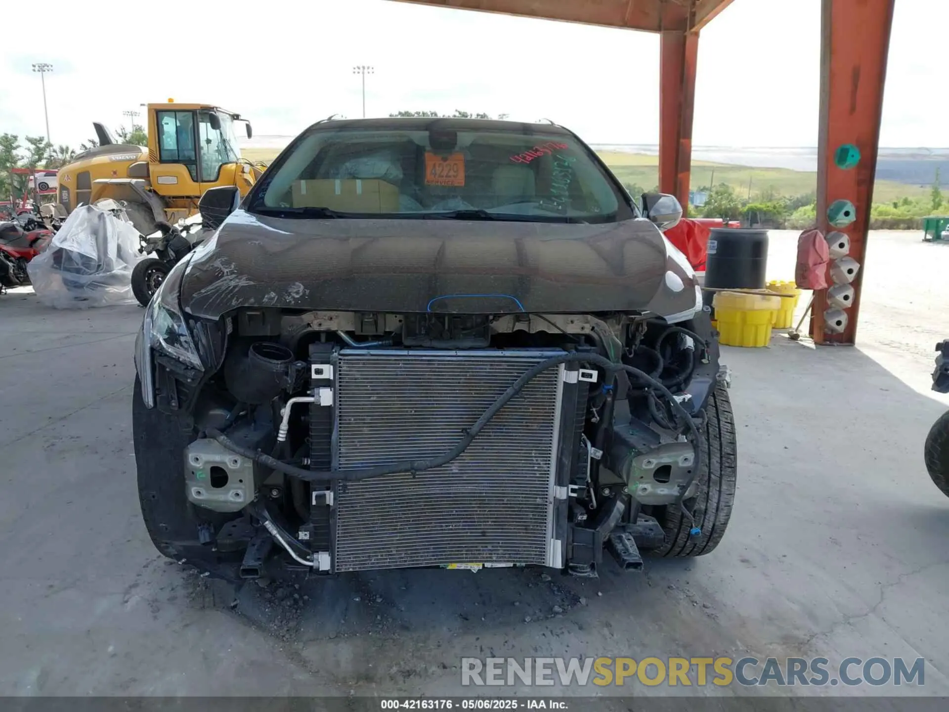 13 Photograph of a damaged car 1GYKNERS9KZ190112 CADILLAC XT5 2019