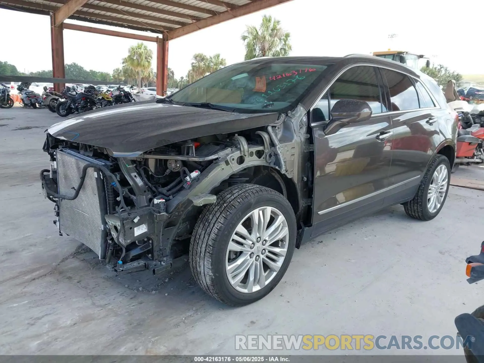 2 Photograph of a damaged car 1GYKNERS9KZ190112 CADILLAC XT5 2019