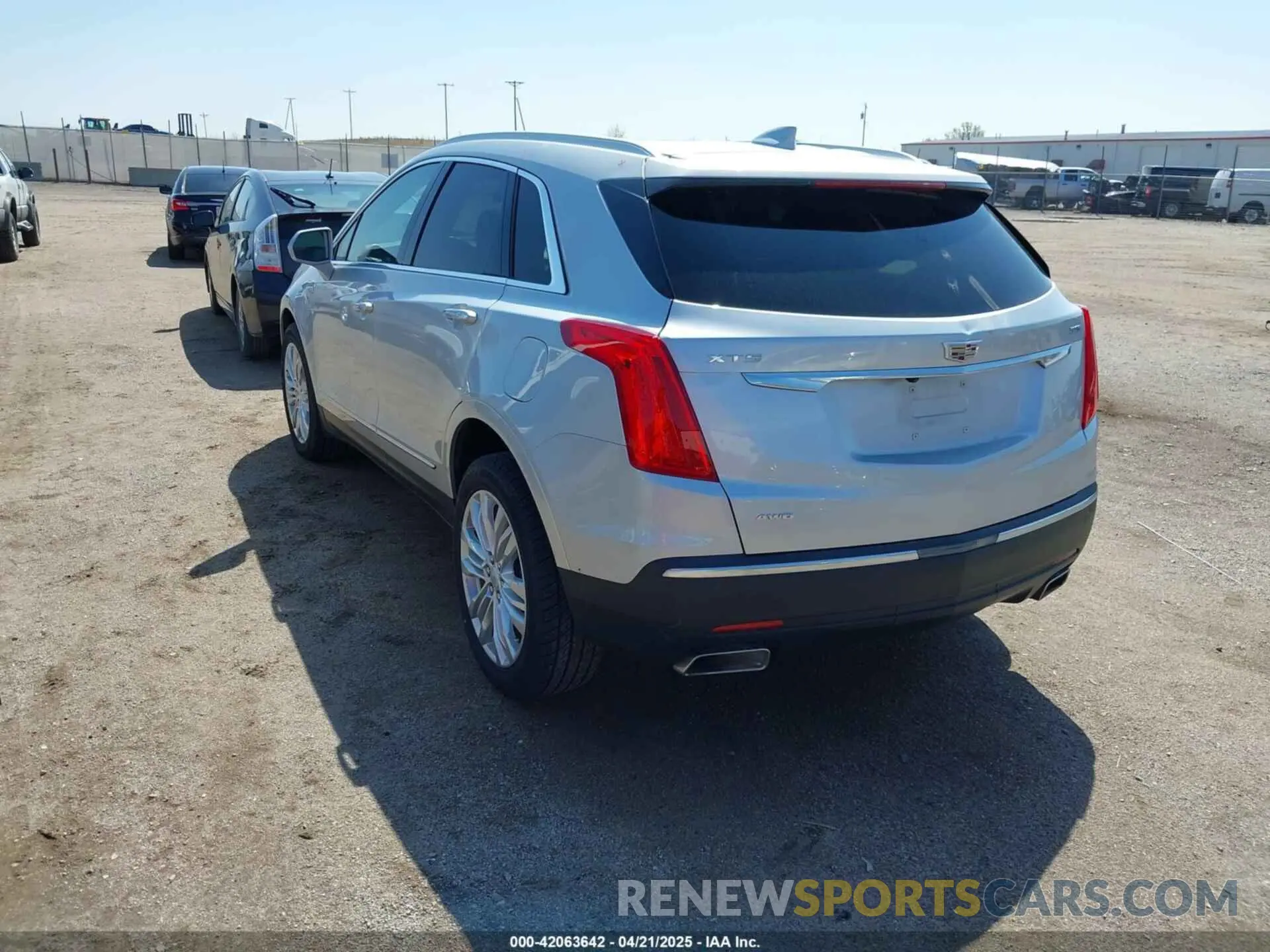 3 Photograph of a damaged car 1GYKNFRS1KZ125549 CADILLAC XT5 2019
