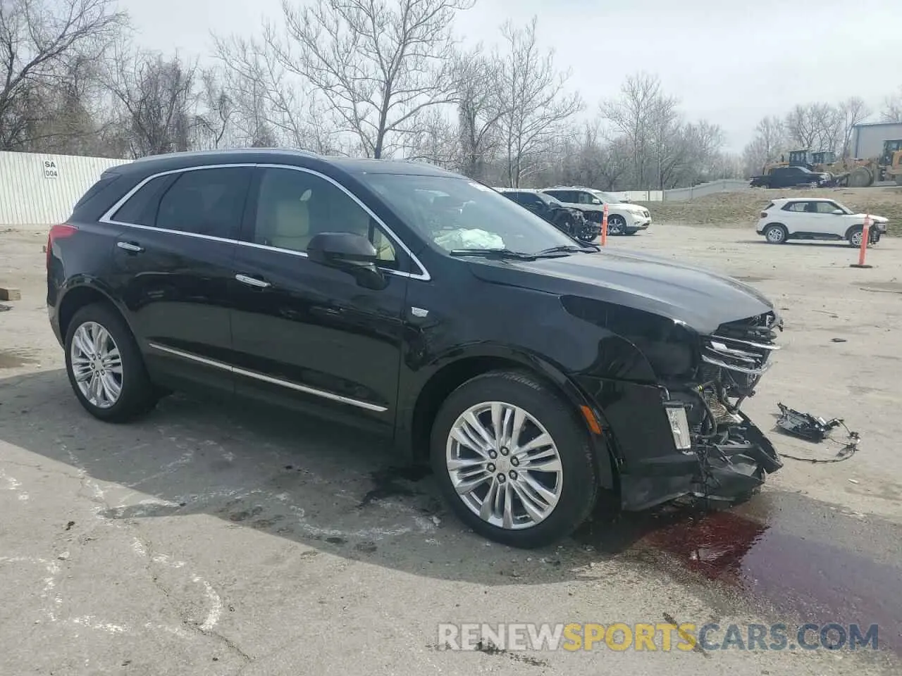 4 Photograph of a damaged car 1GYKNFRS5KZ113260 CADILLAC XT5 2019