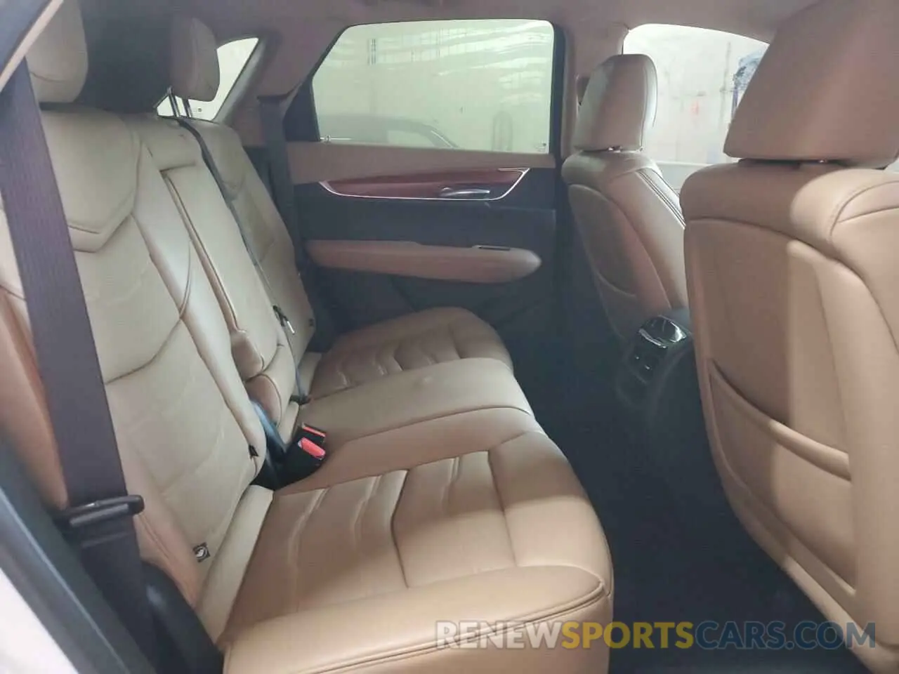 10 Photograph of a damaged car 1GYKNGRS6KZ236619 CADILLAC XT5 2019