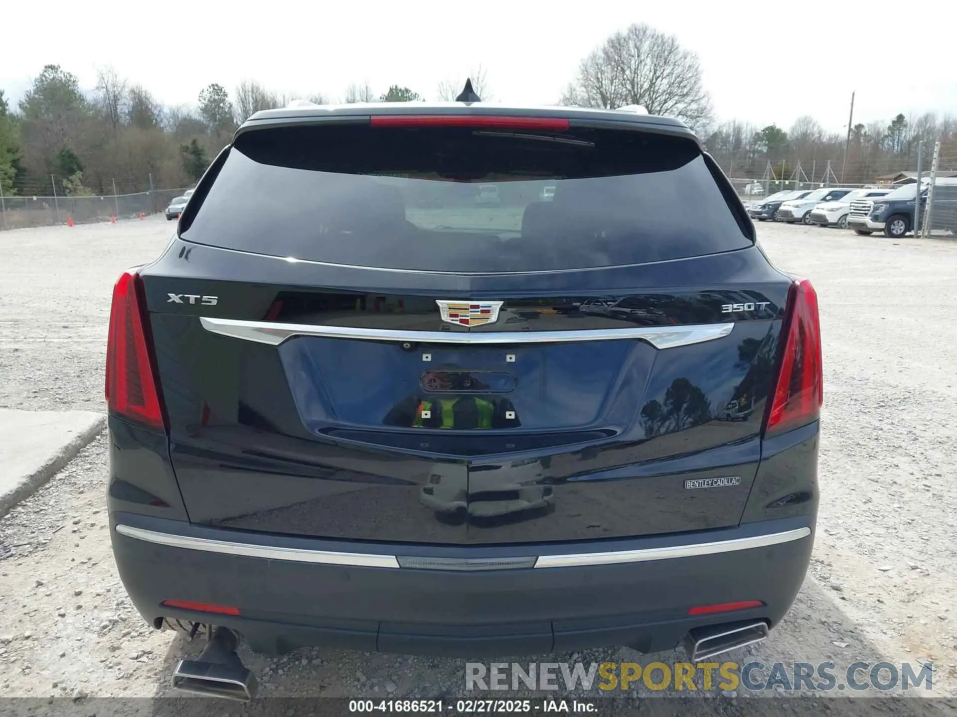 17 Фотография поврежденного автомобиля 1GYKNAR47LZ233129 CADILLAC XT5 2020