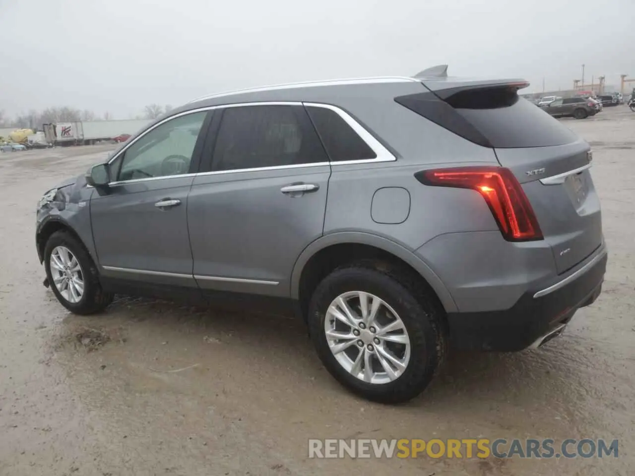 2 Фотография поврежденного автомобиля 1GYKNBR43LZ231674 CADILLAC XT5 2020
