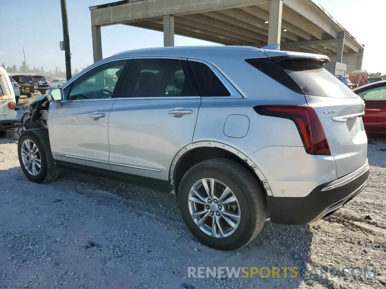 2 Фотография поврежденного автомобиля 1GYKNCR42LZ193456 CADILLAC XT5 2020