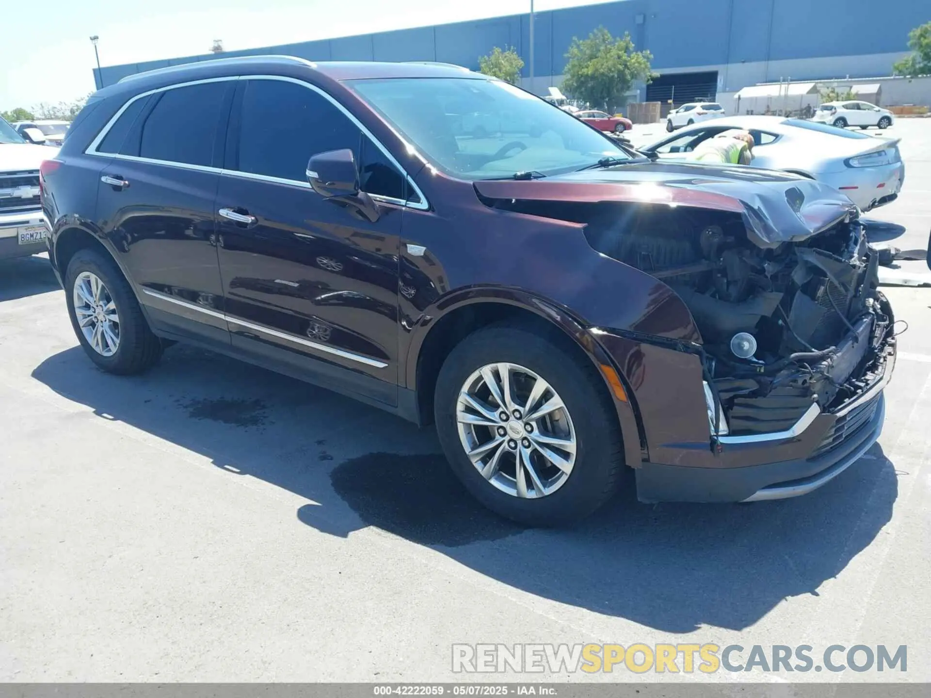 1 Photograph of a damaged car 1GYKNCRS2LZ189535 CADILLAC XT5 2020