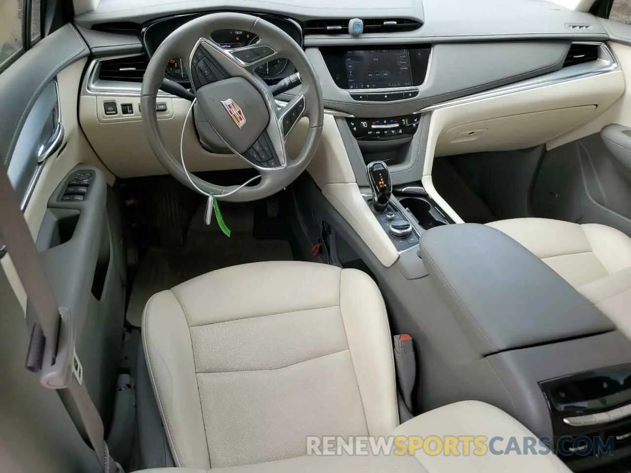 8 Фотография поврежденного автомобиля 1GYKNCRS3LZ190399 CADILLAC XT5 2020