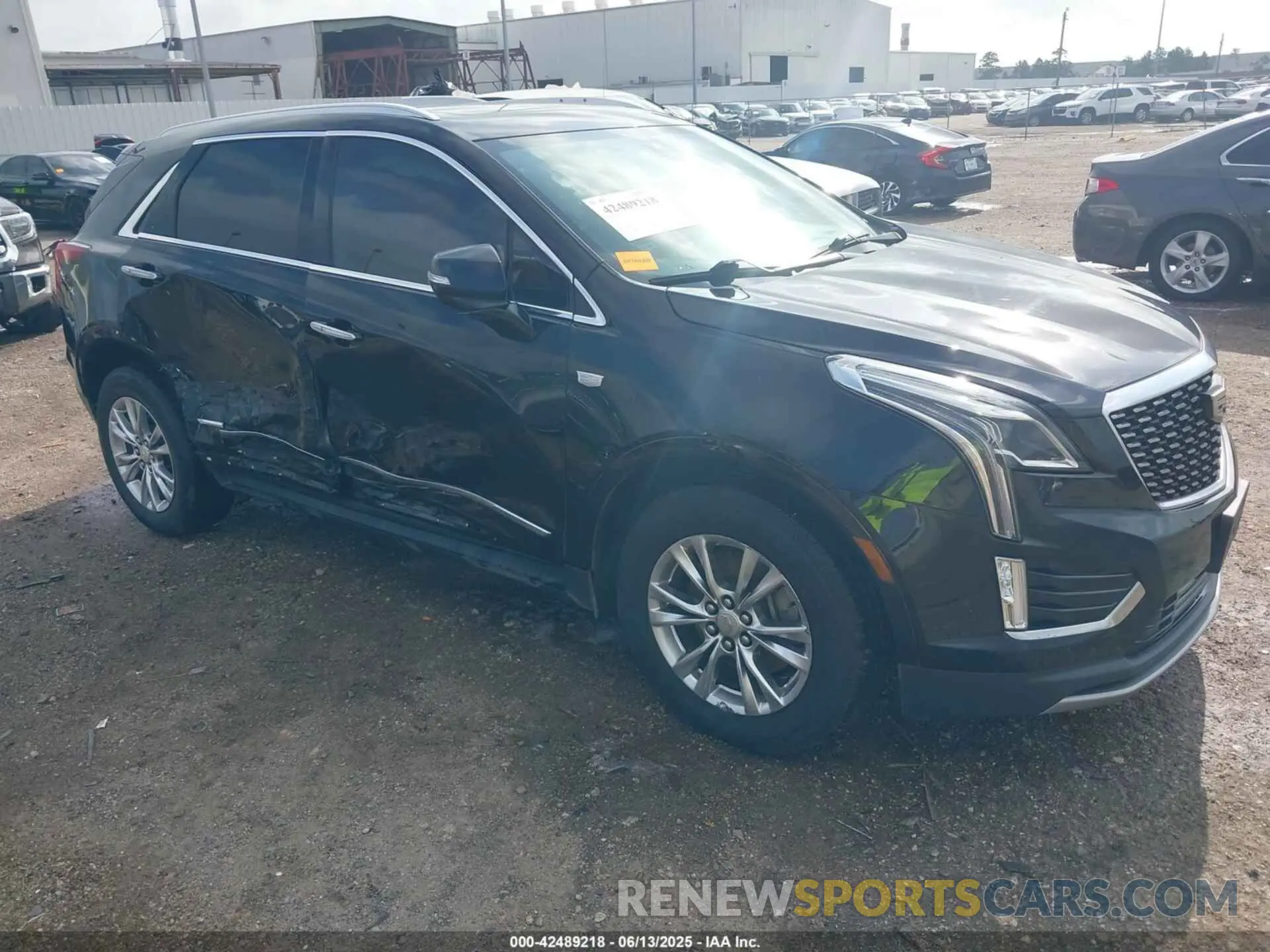 1 Фотография поврежденного автомобиля 1GYKNCRS4LZ190170 CADILLAC XT5 2020