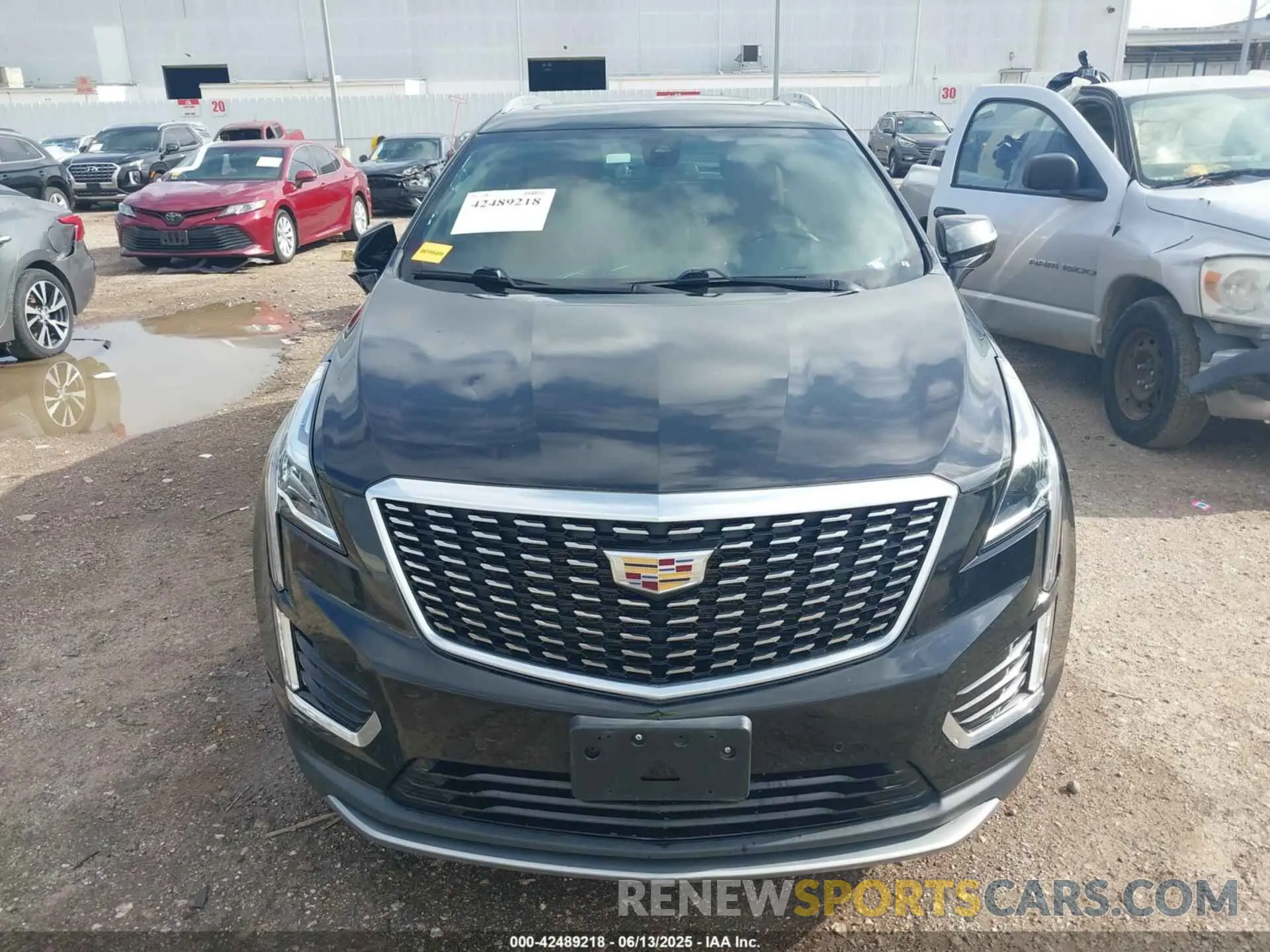 12 Фотография поврежденного автомобиля 1GYKNCRS4LZ190170 CADILLAC XT5 2020